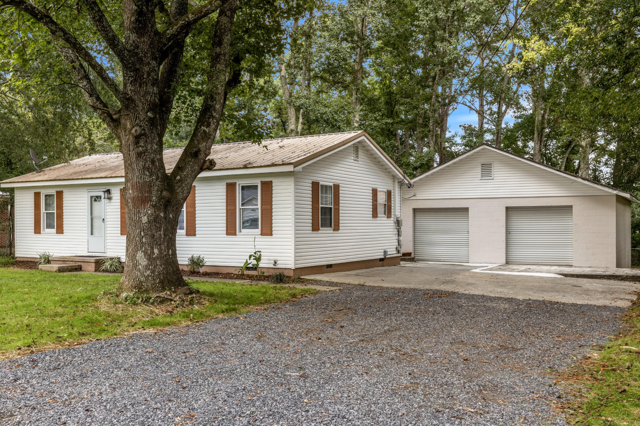 3223 Bates Drive