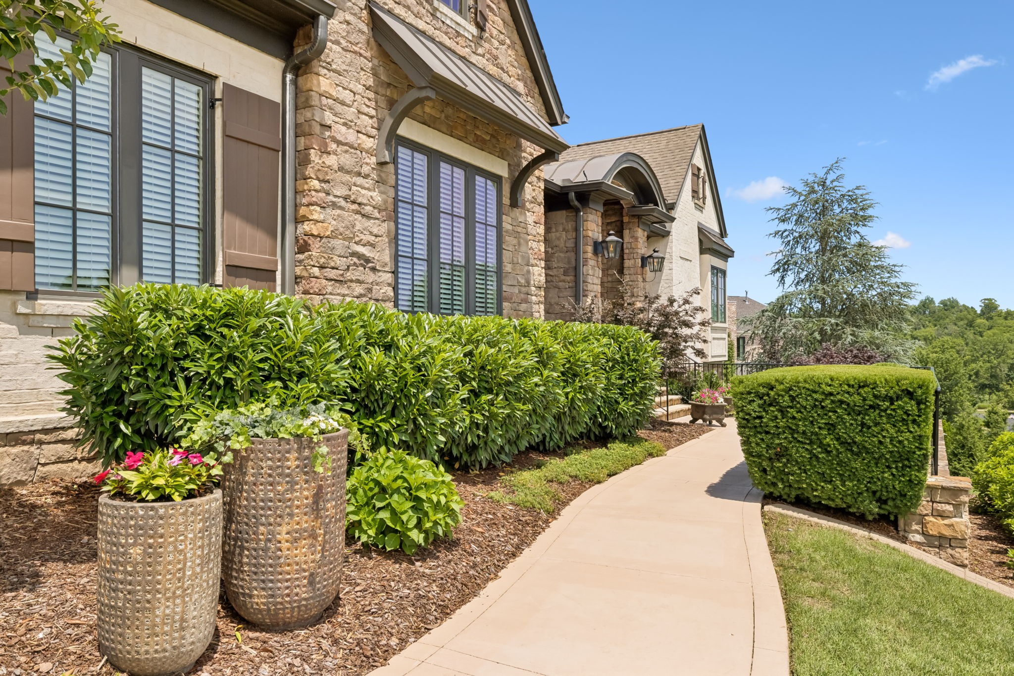 14 Ironwood Ln