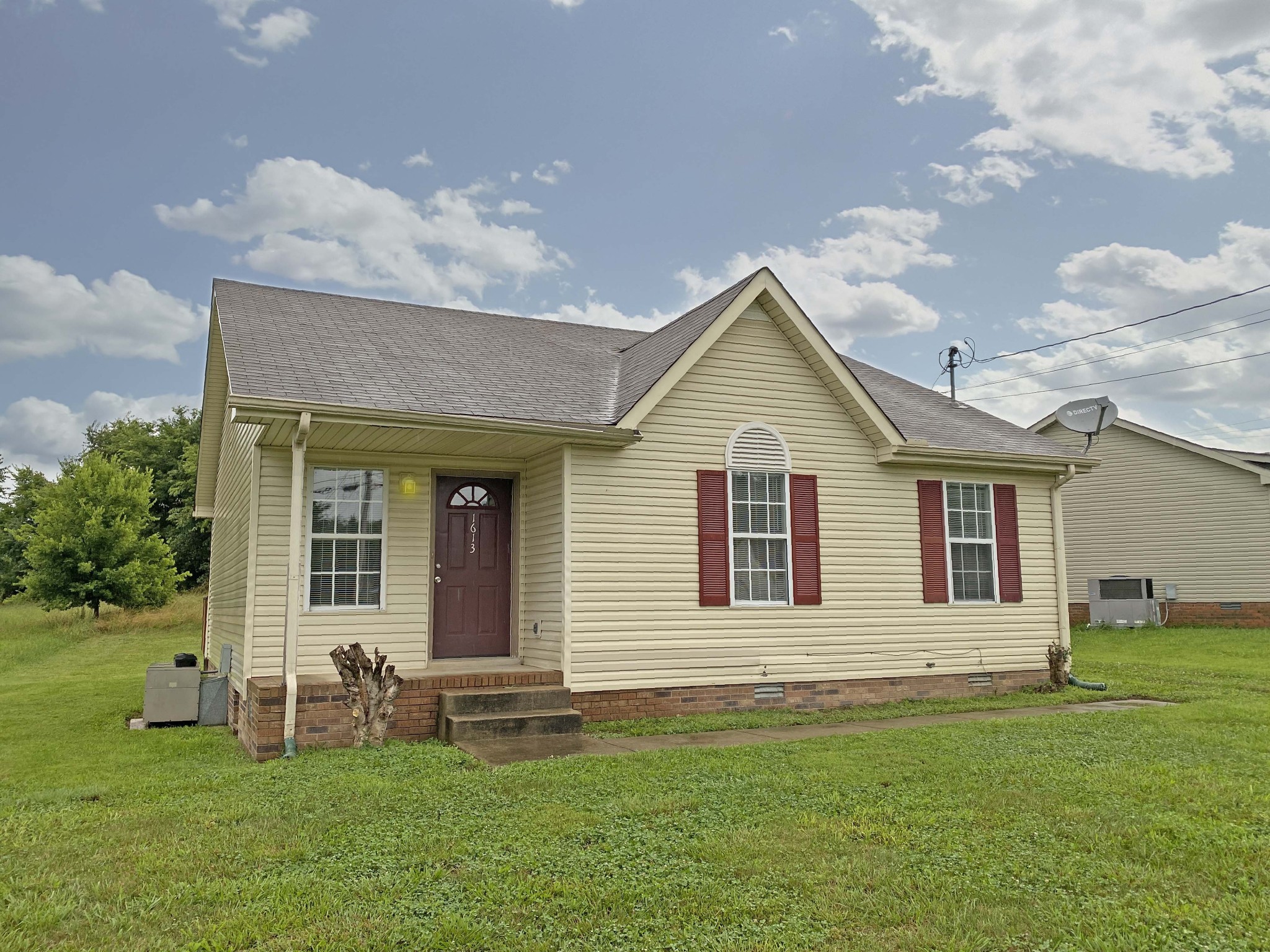 1613 Hannibal Dr