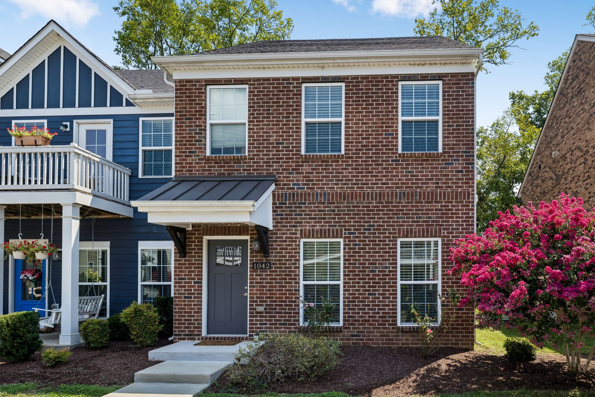 1042 Emery Bay Cir