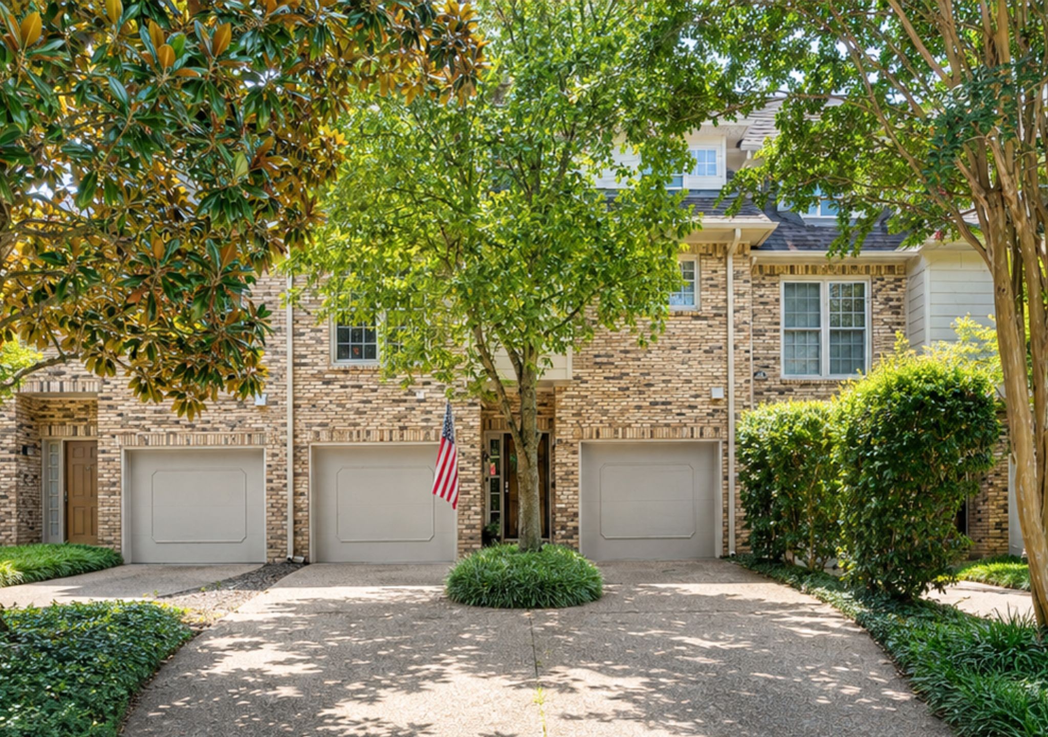 401 Bowling Ave