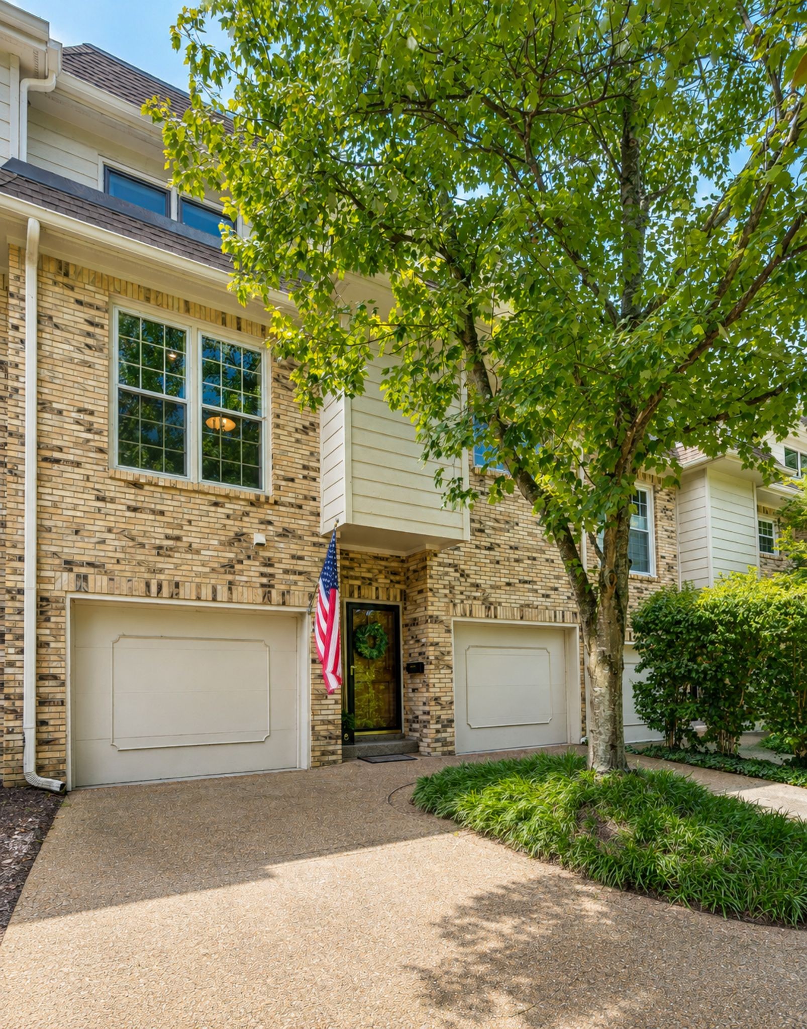401 Bowling Ave