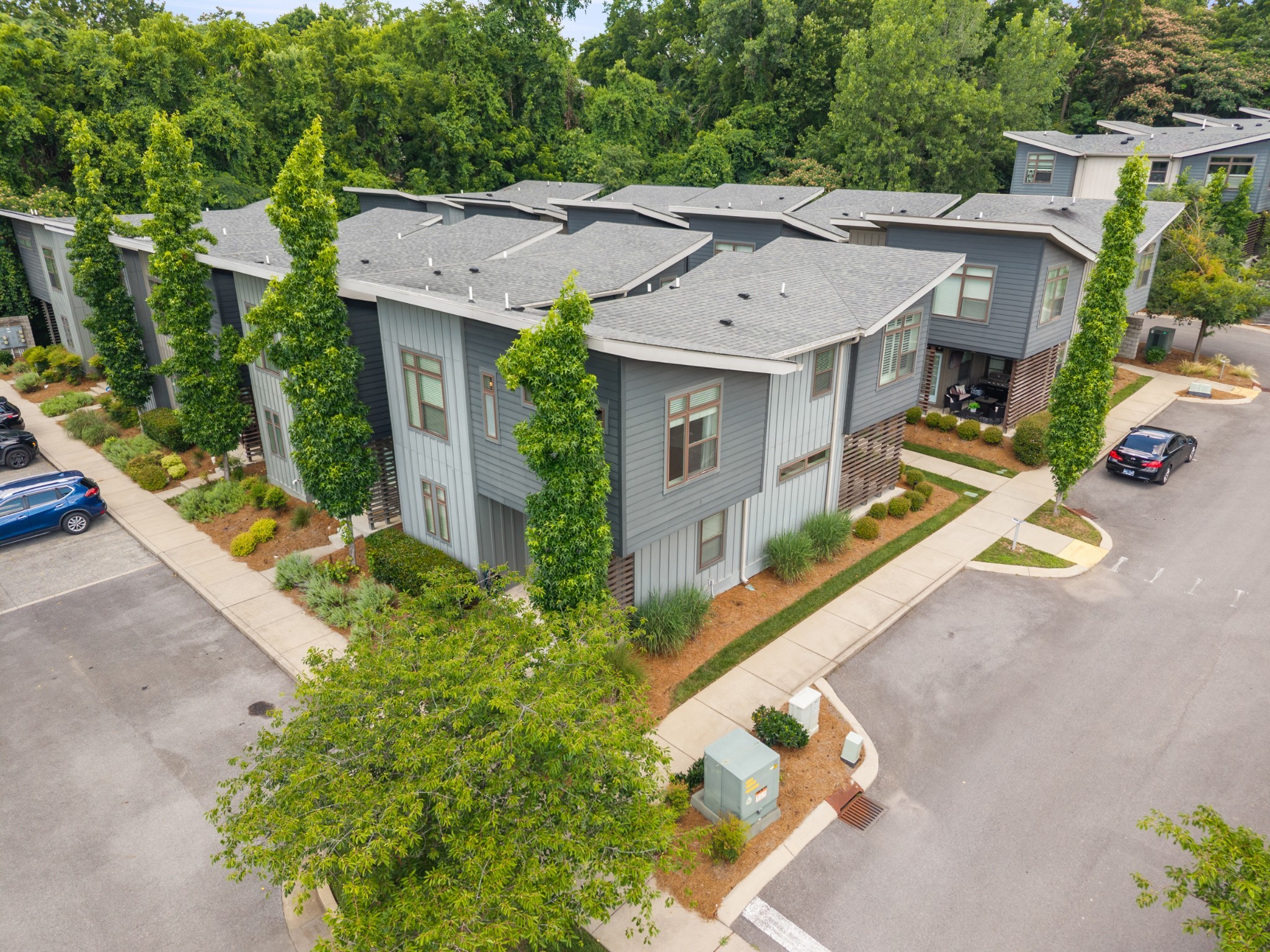 2508 Colbert Dr