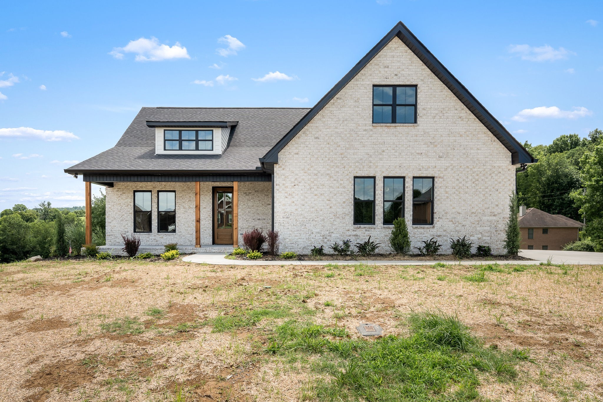 28 Houston Hills Dr