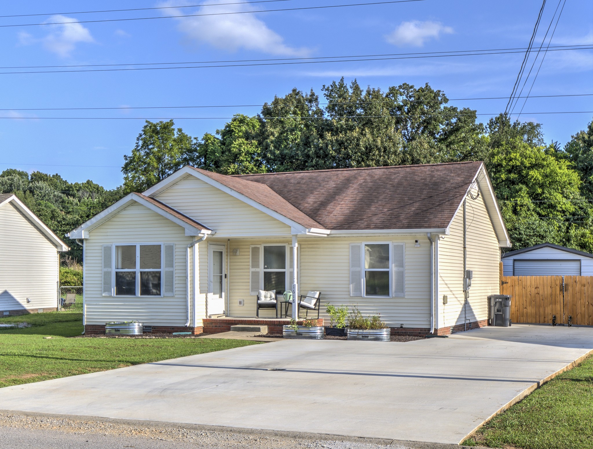 1618 Hannibal Dr