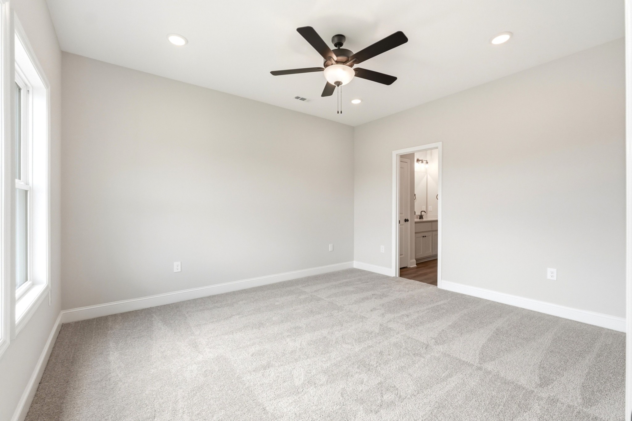 160 Aurora Circle