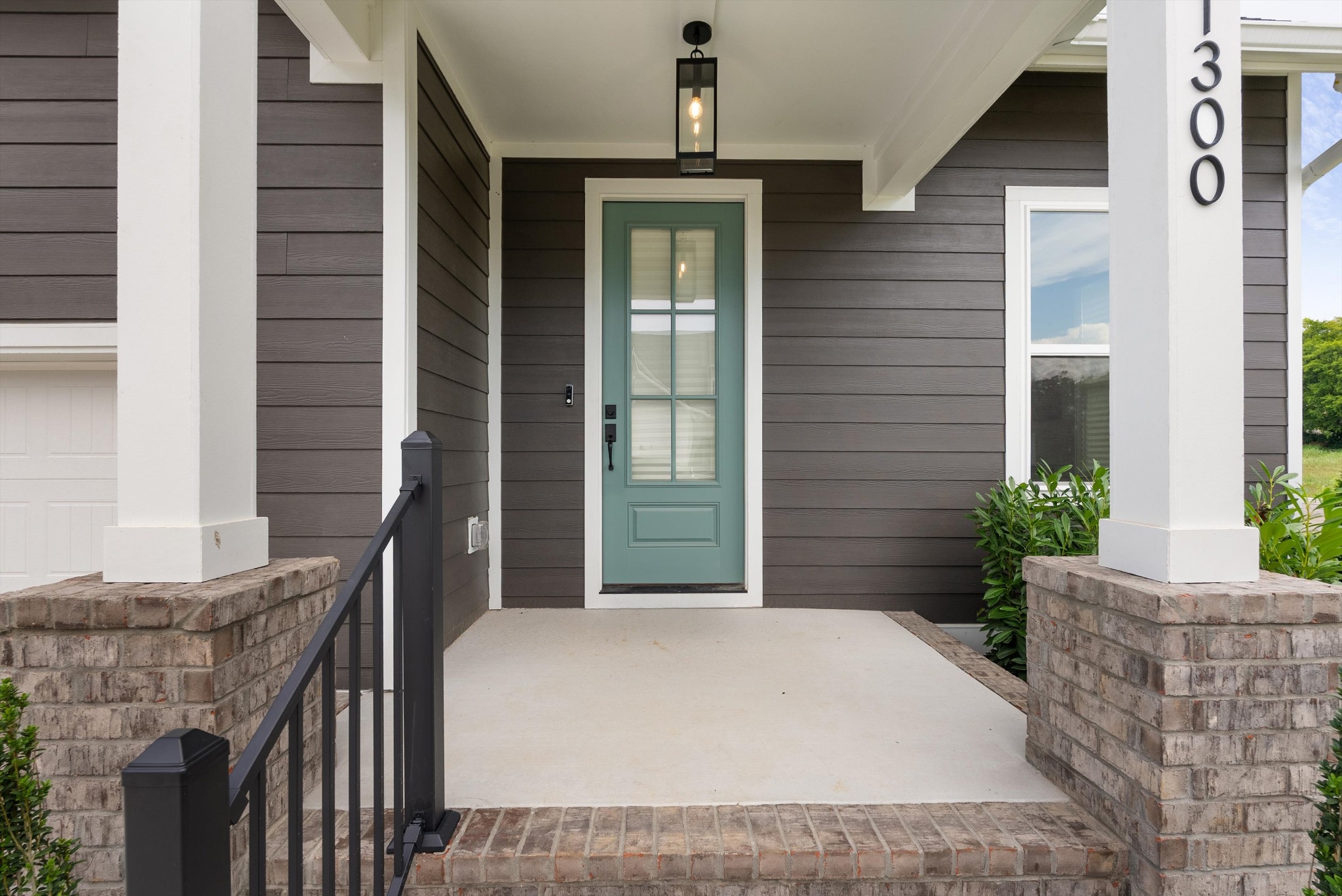 1308 Alderwood Pass