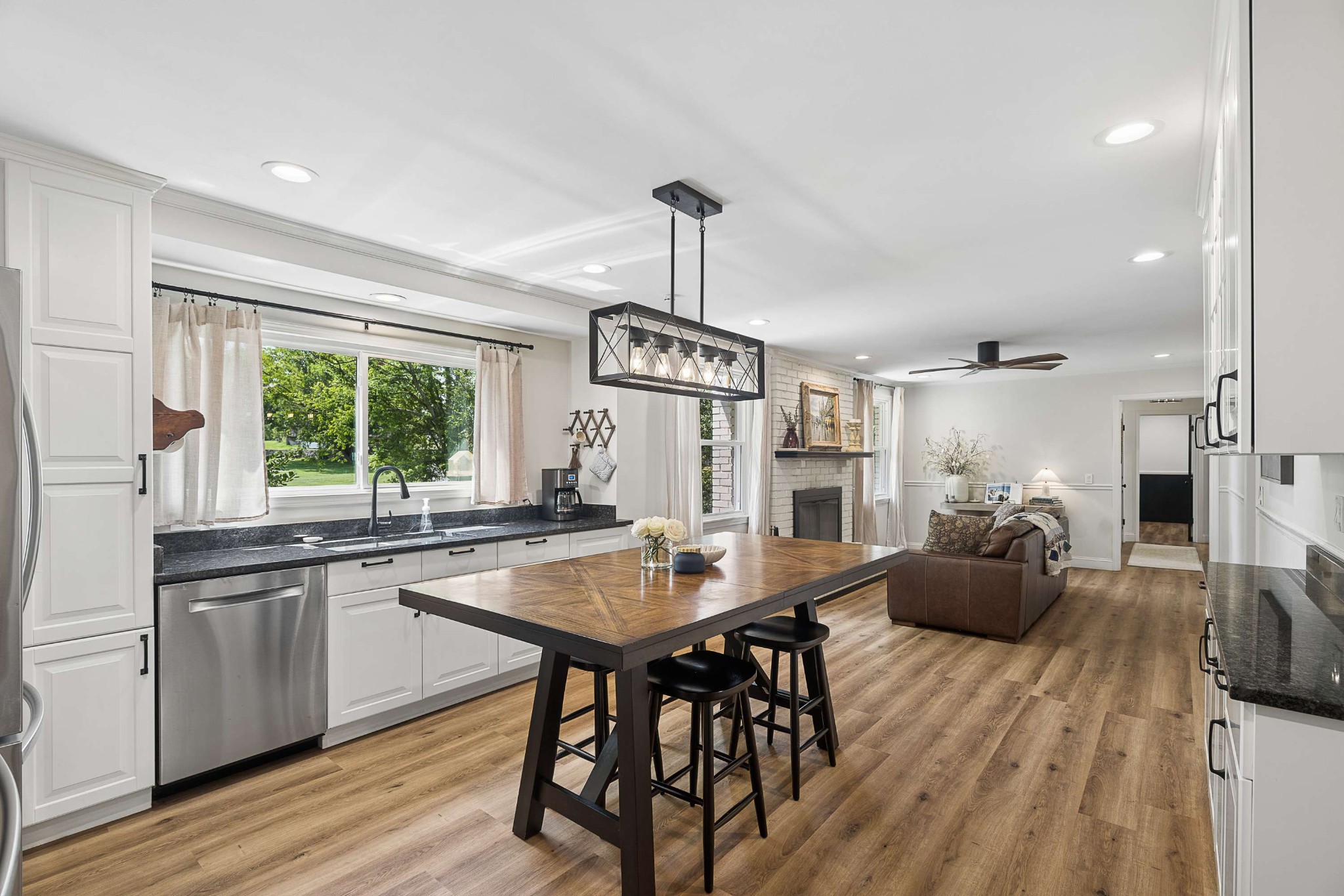 138 East Dr