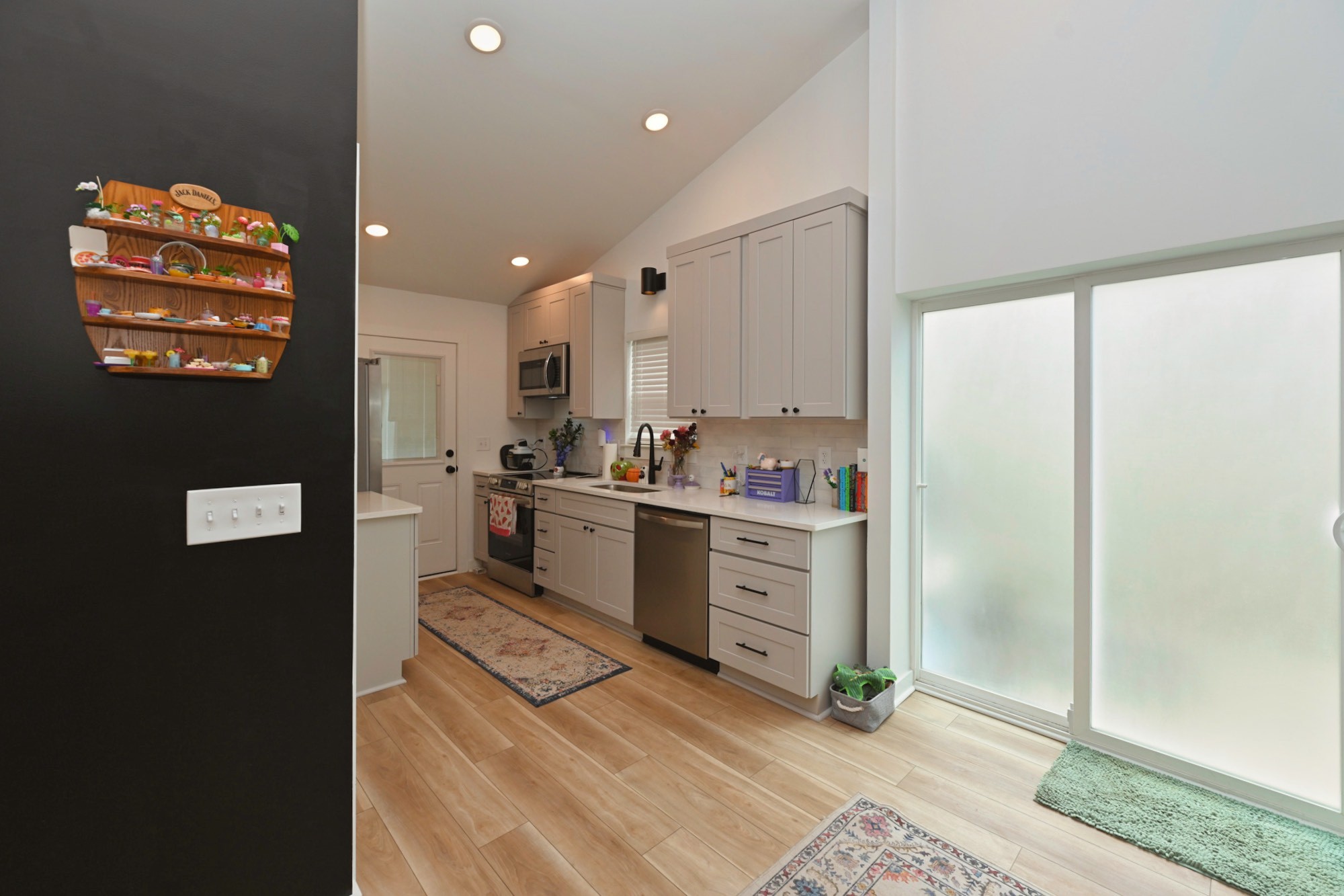2514 Sonar St