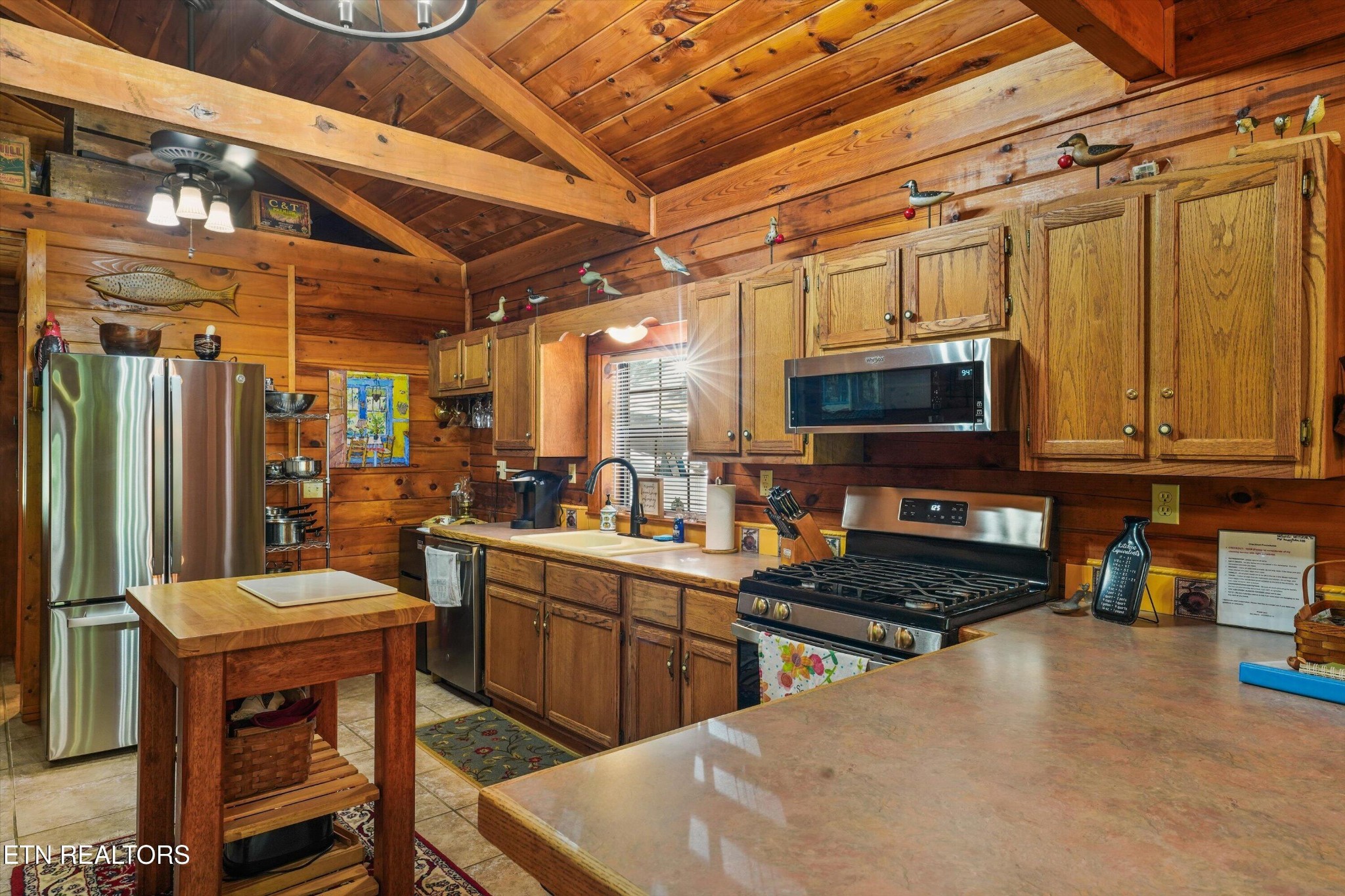 4023 Ole Smoky Way