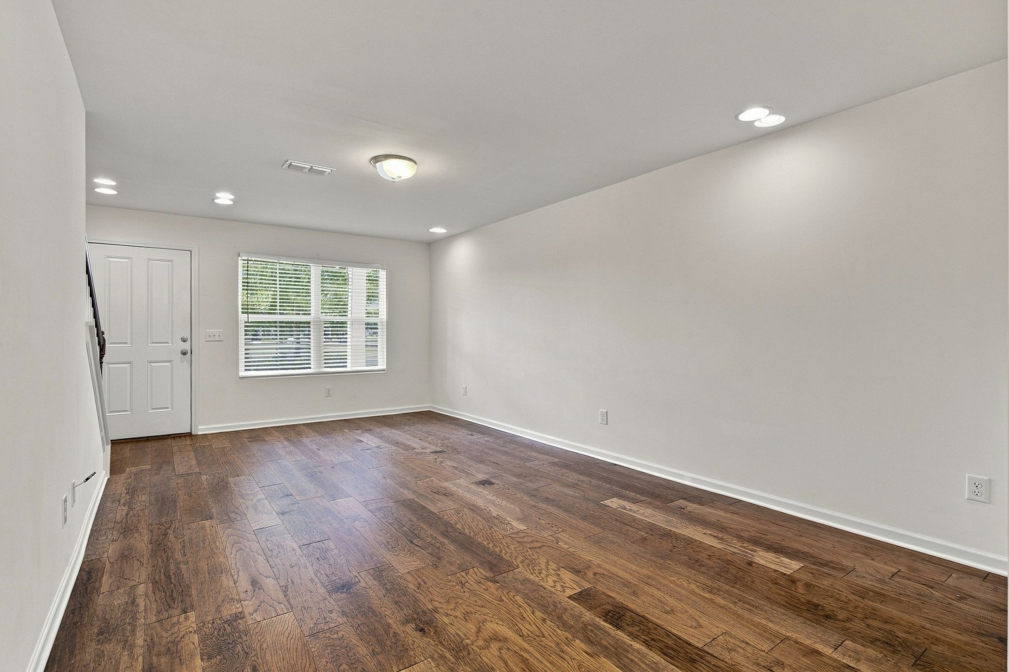 3014 Friars Trl