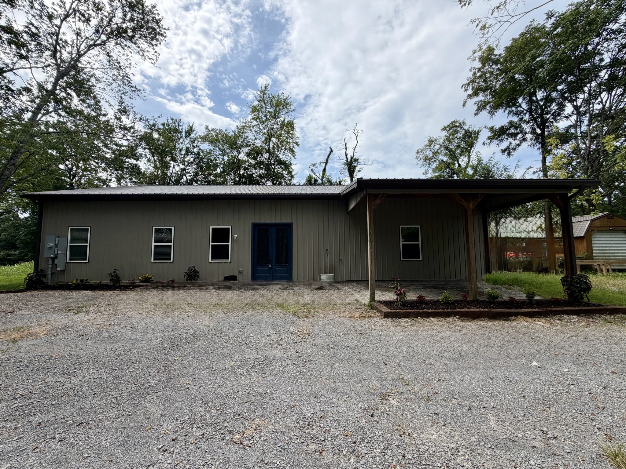 176 S Palmers Chapel Rd