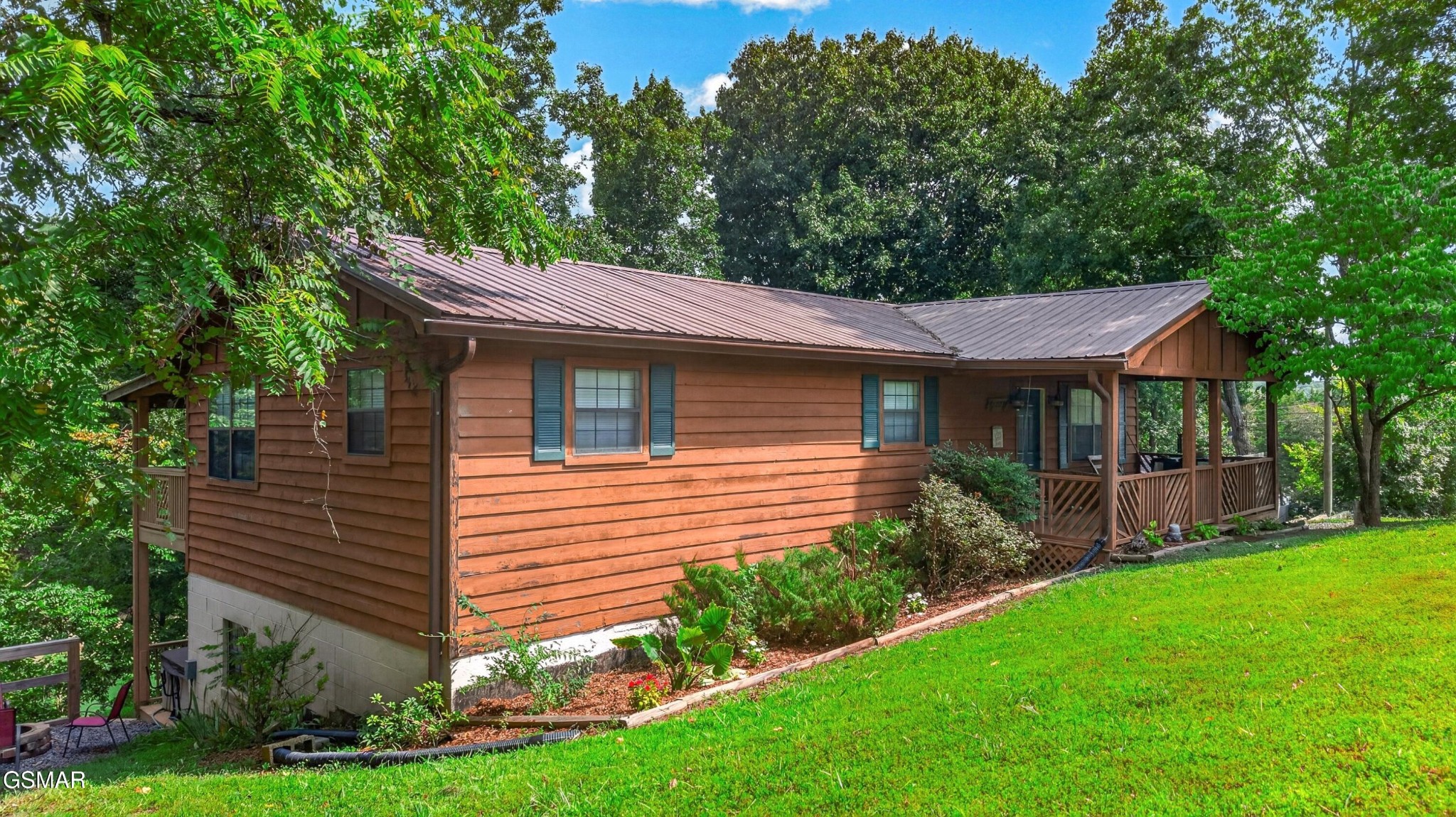 1537 Kinder Lane