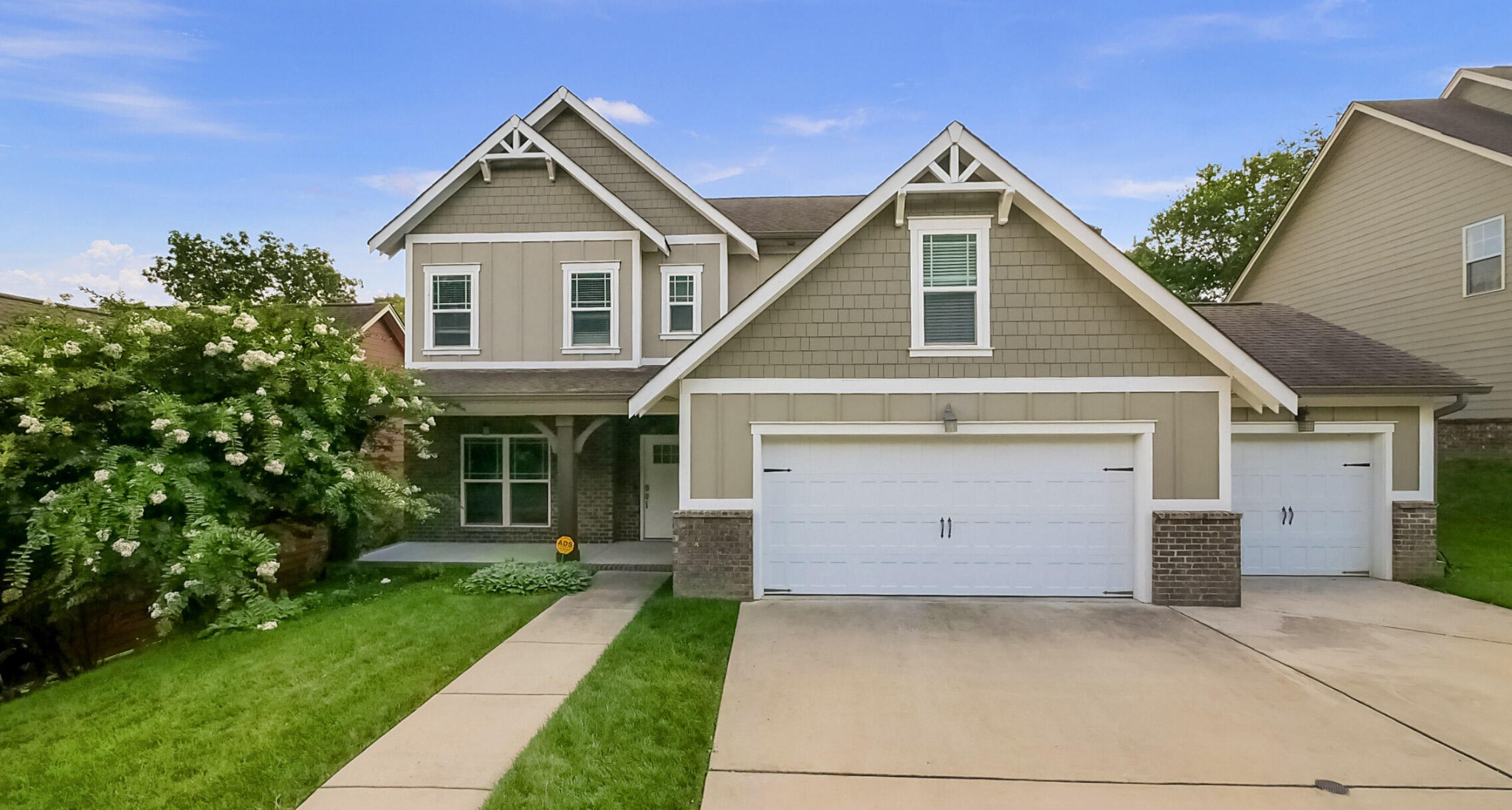 1276 Bridgeview Drive