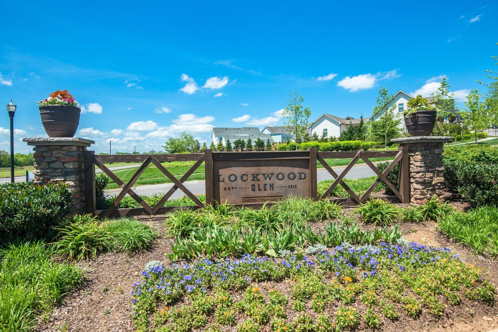 522 Sydenham Dr