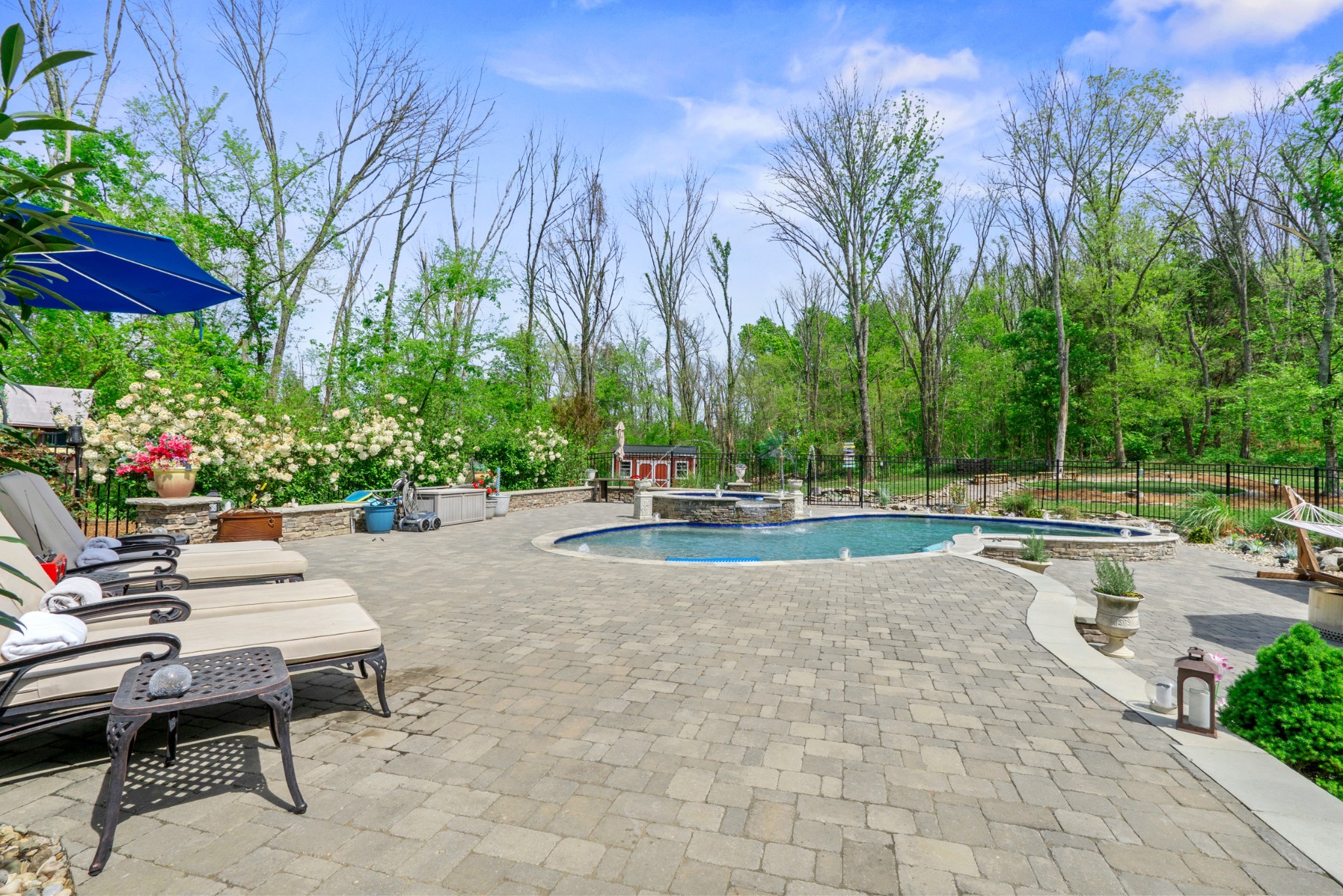 2870 Leonard Creek Ln