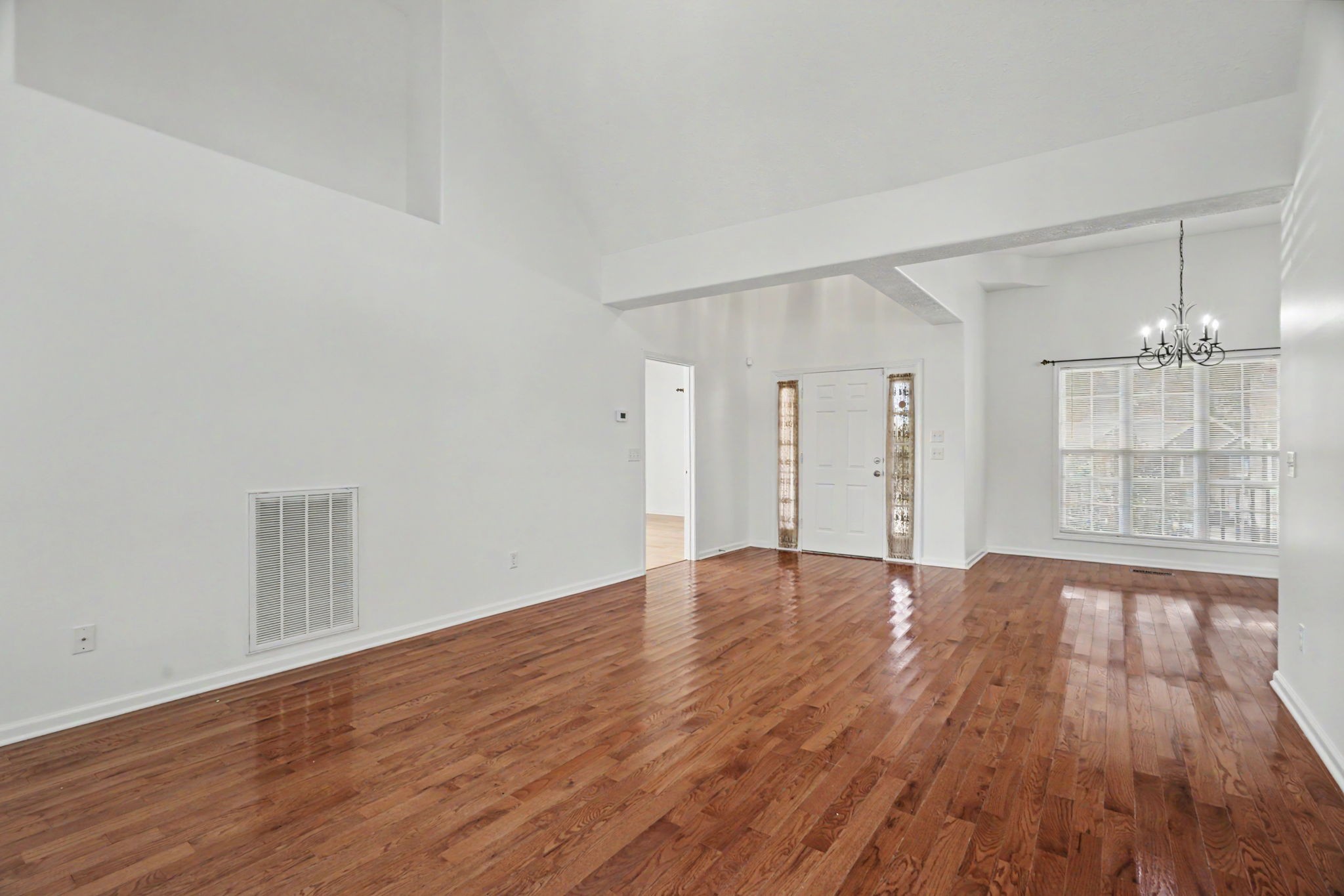 124 Thoroughbred Way
