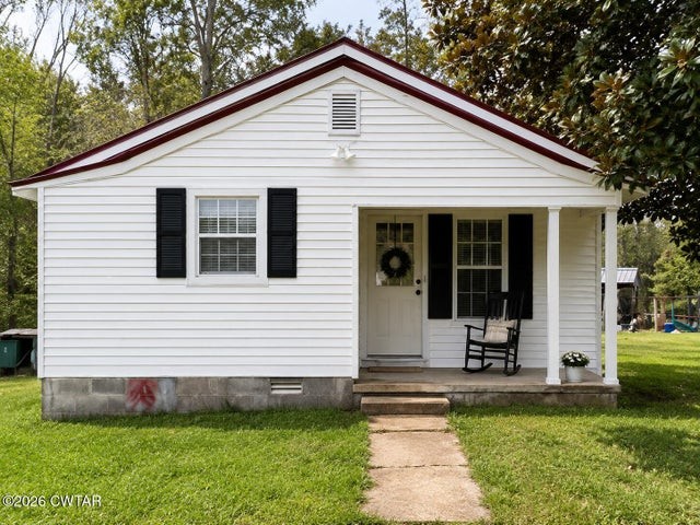 1907 Elmer Cox Rd
