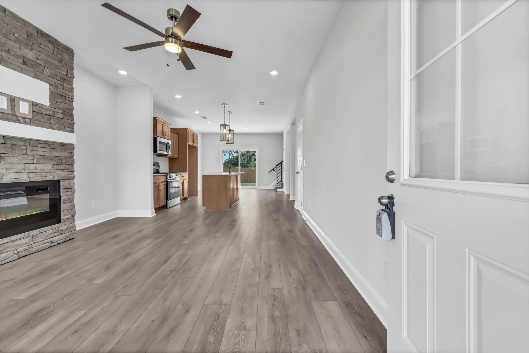 2681 Brewster Dr