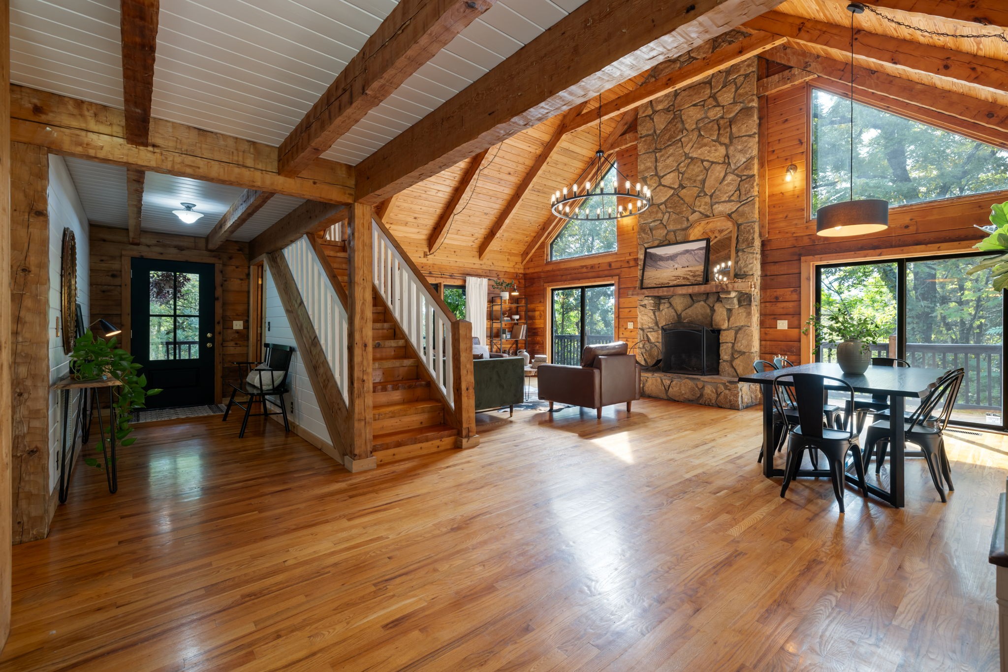2676 Thompson Station Rd, E
