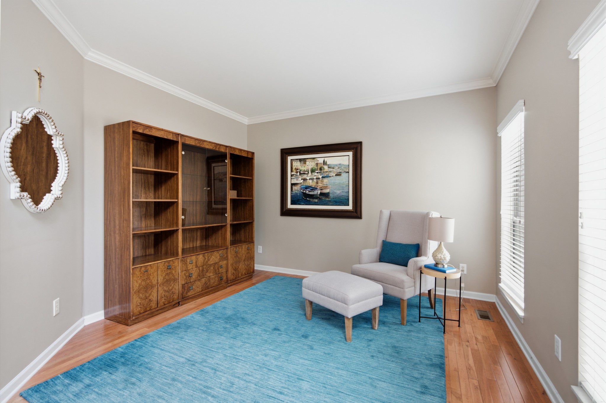 7020 Meadow Ridge Cir