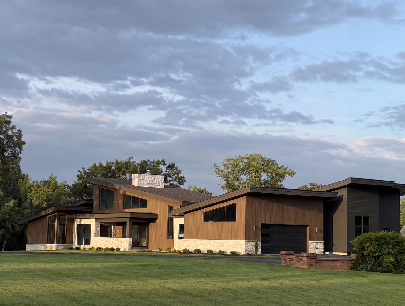 6008 Elizabethan Dr