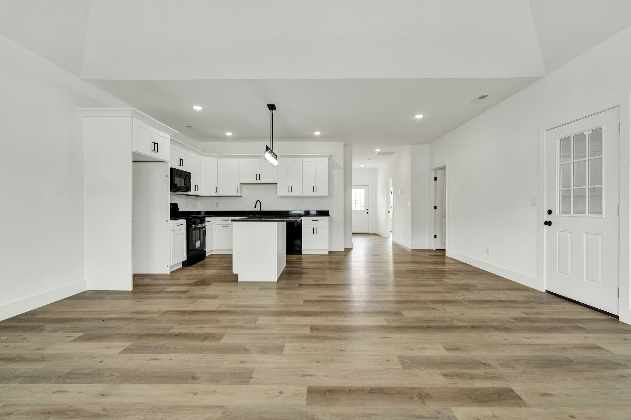 1080 Congress Parkway, N