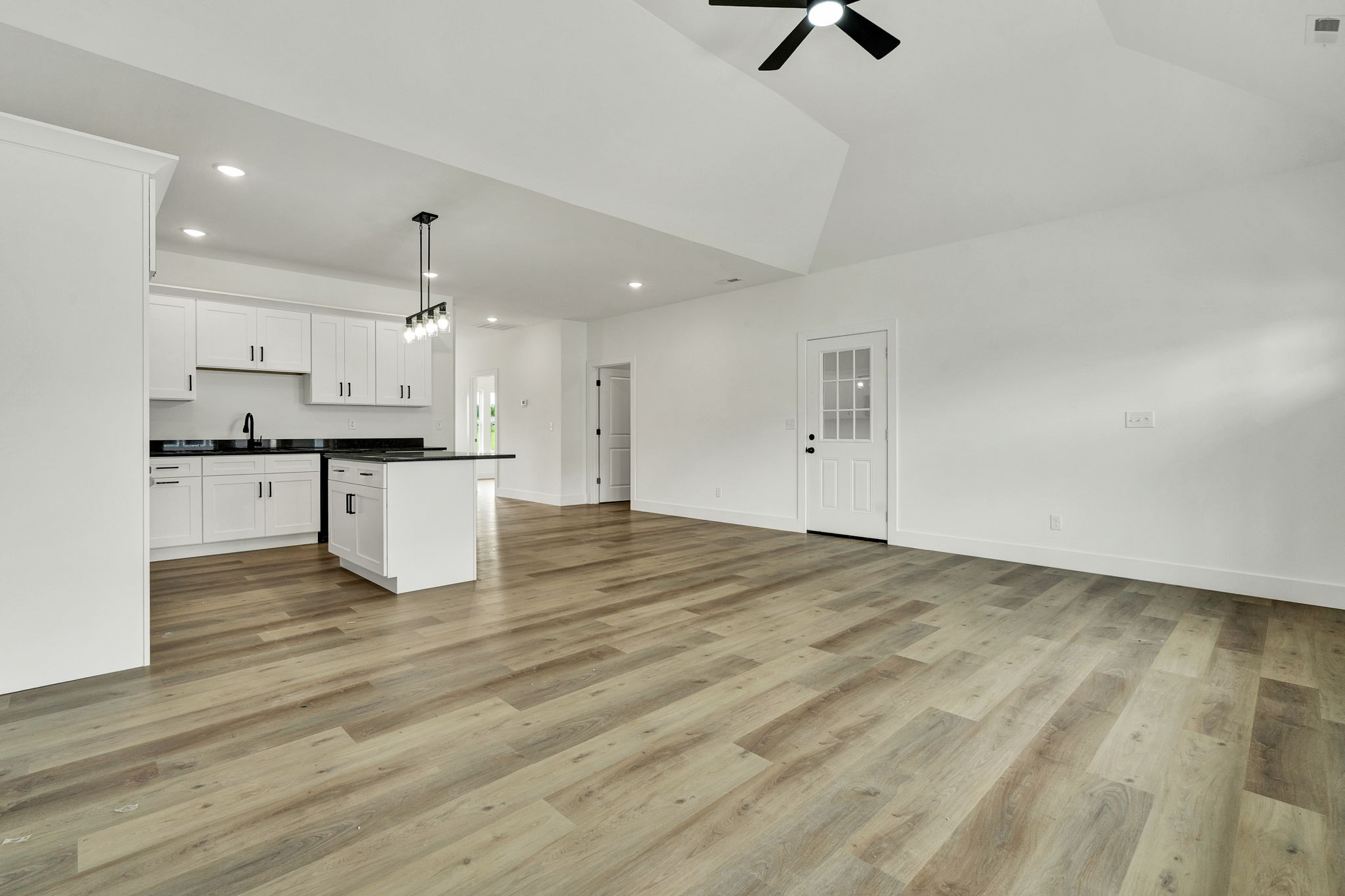 1080 Congress Parkway, N