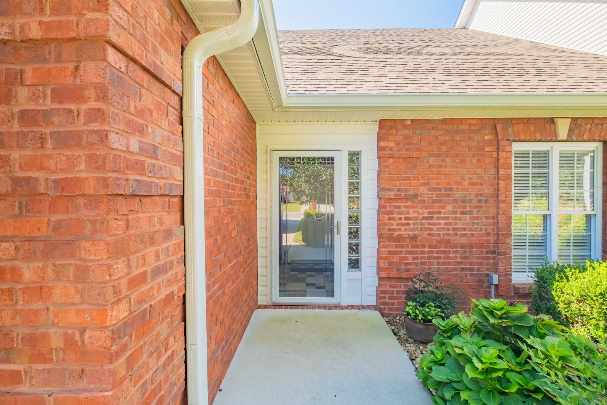 76 Chase Cir