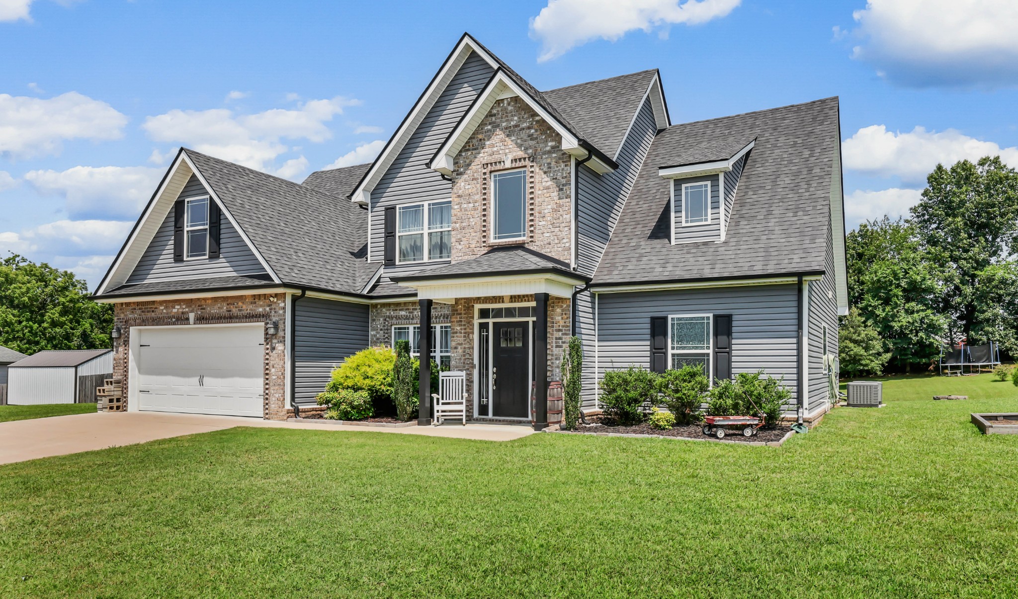 1253 Rich Ellen Dr
