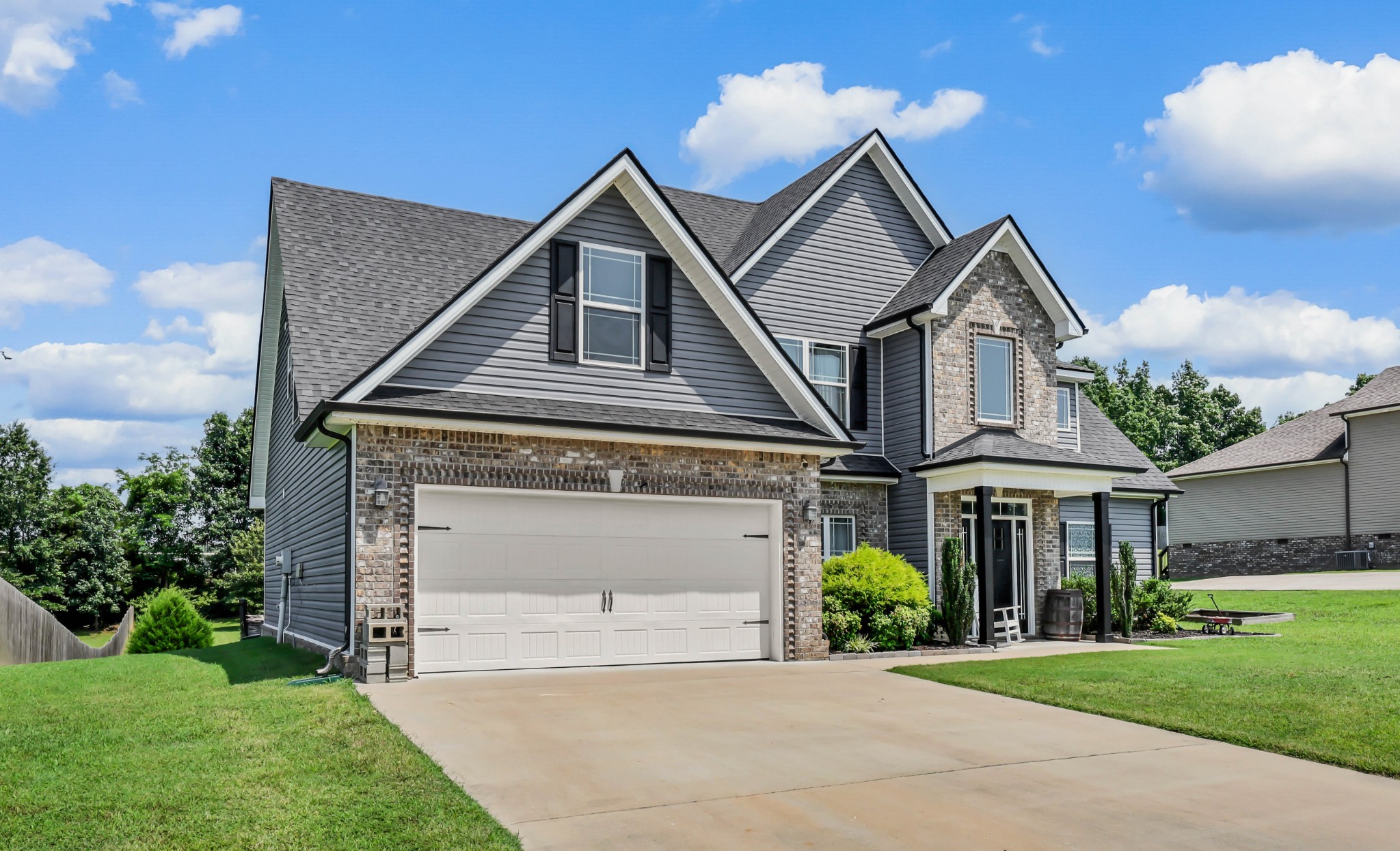 1253 Rich Ellen Dr