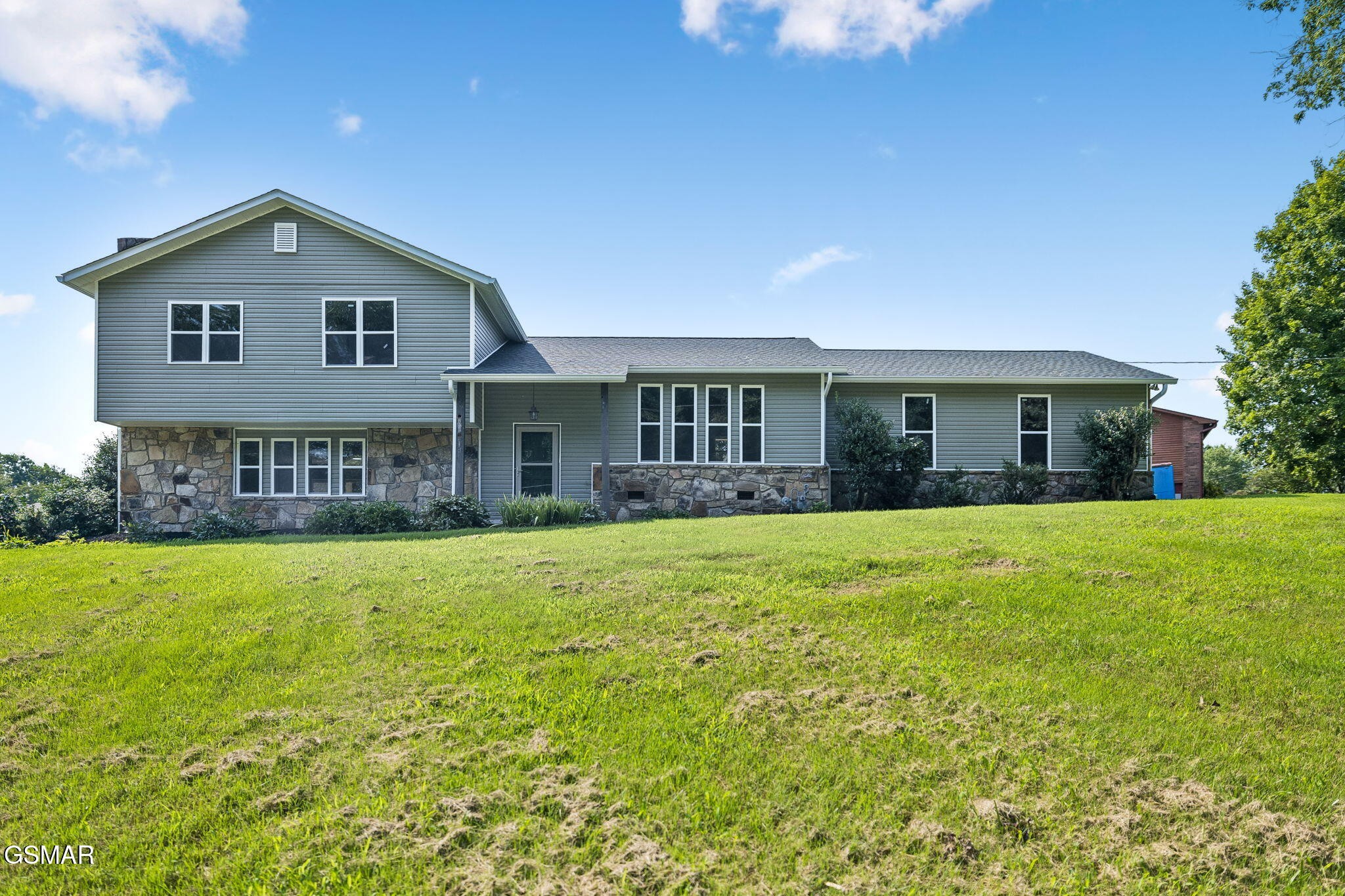 213 Chapman Overlook Drive