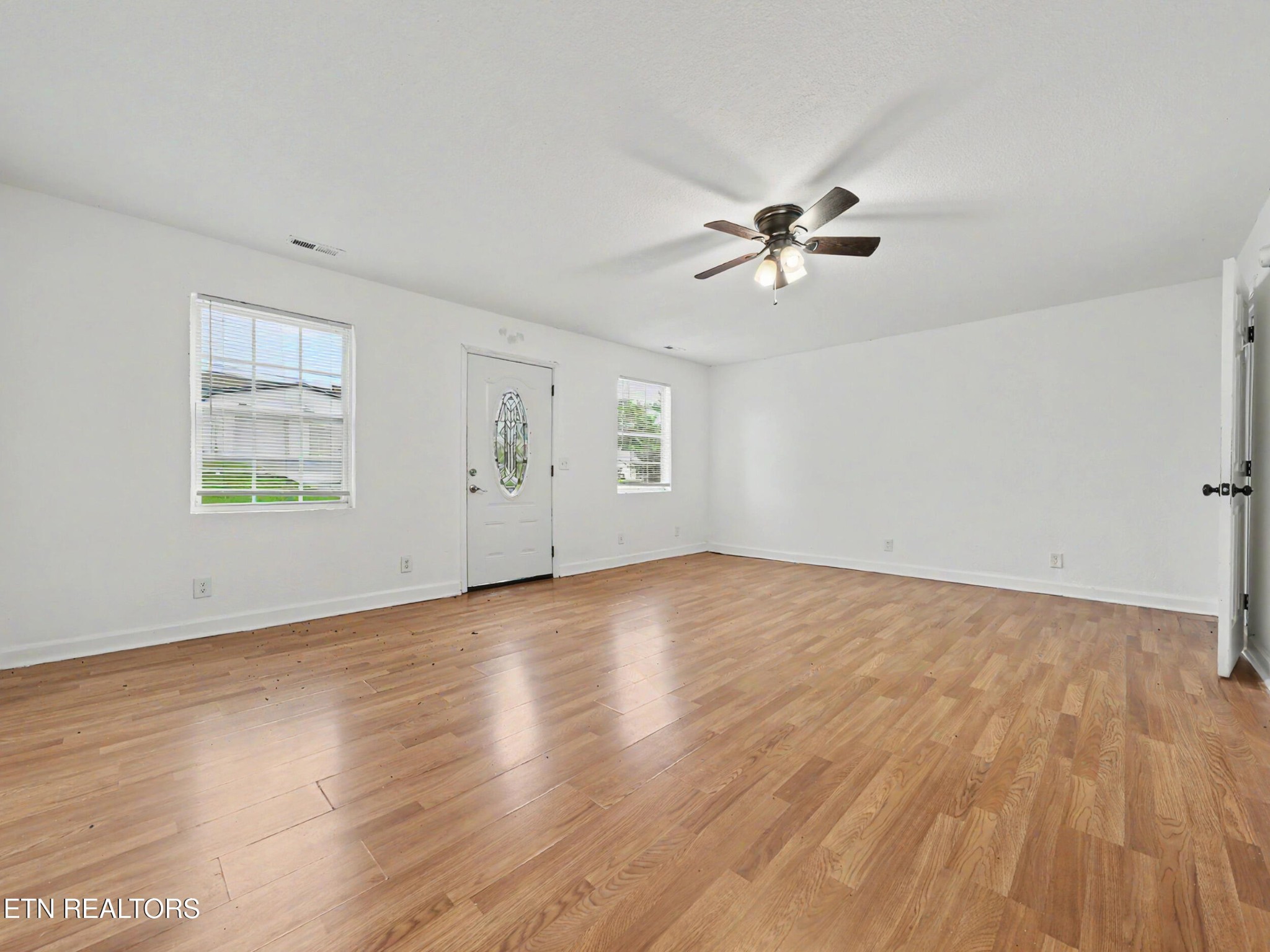 5315 Marguerite Rd