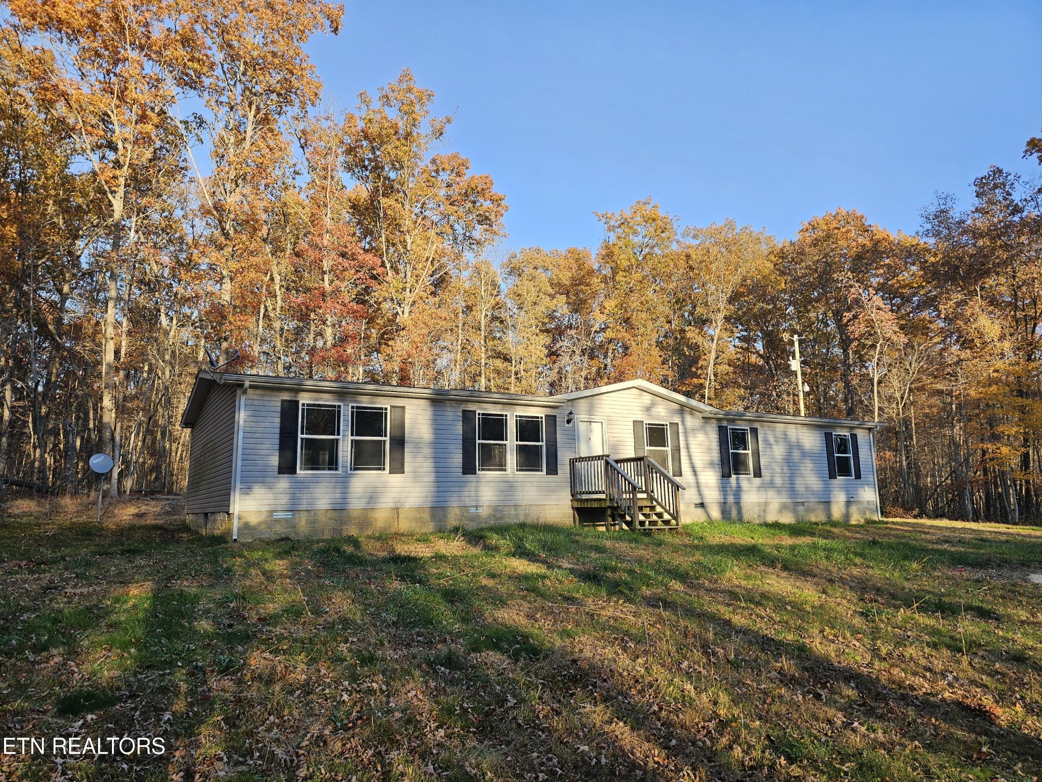 196 Red Hill Rd