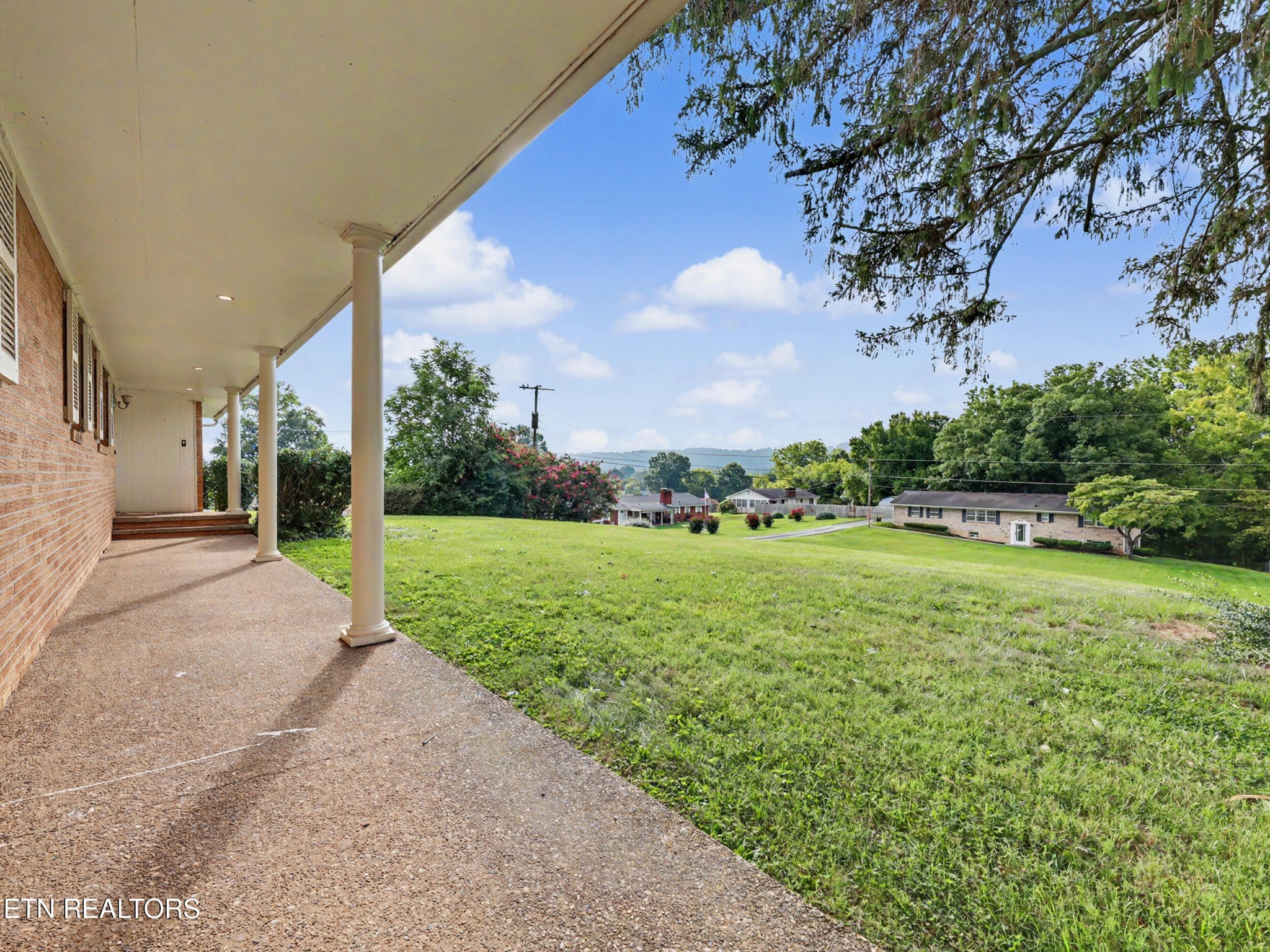 3717 Splendor Drive