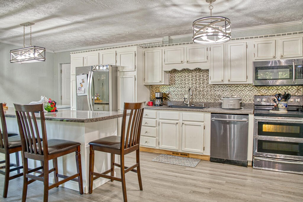 424 Forrester Hollow Ln