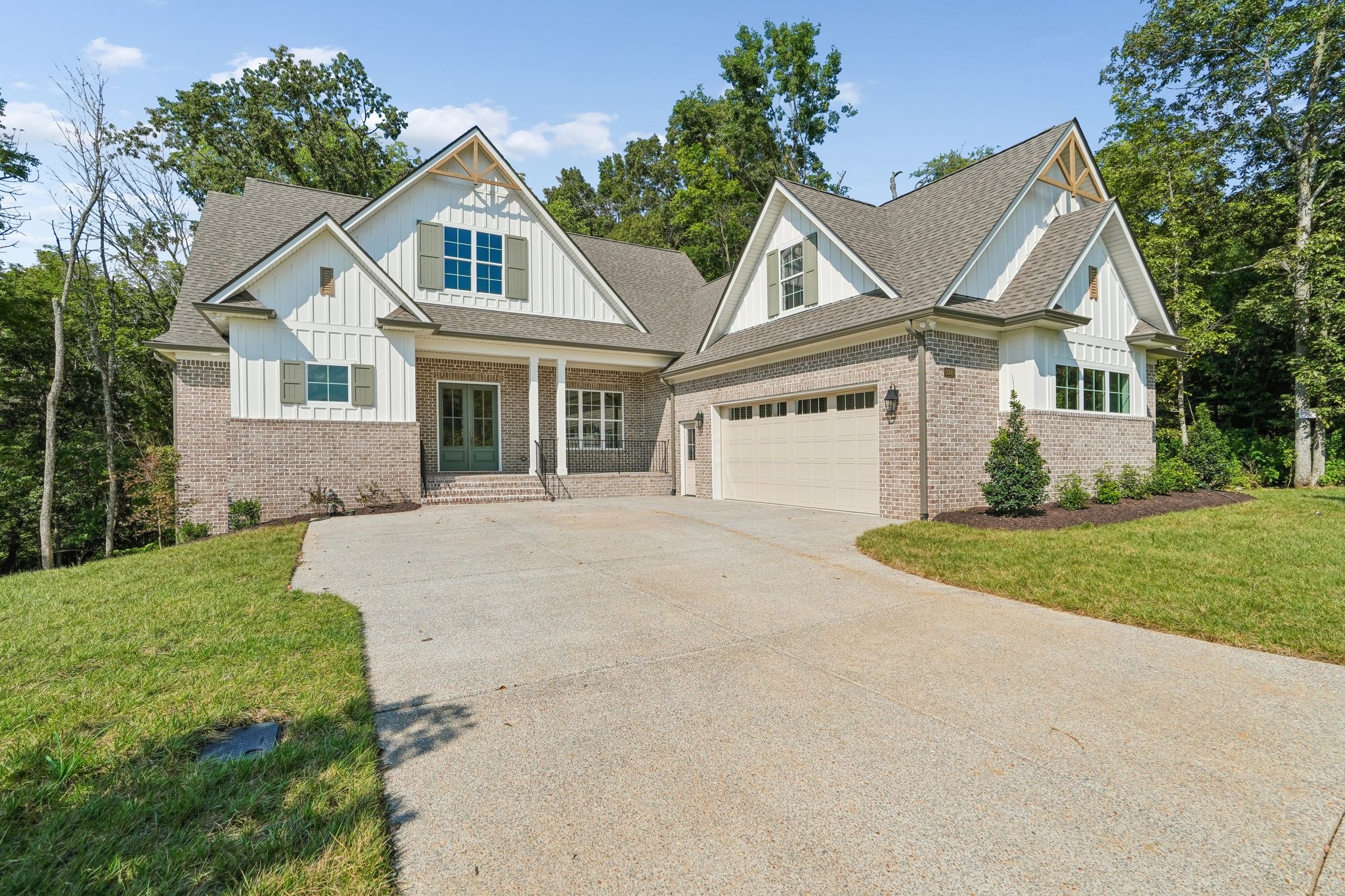 5000 Caleb Dr