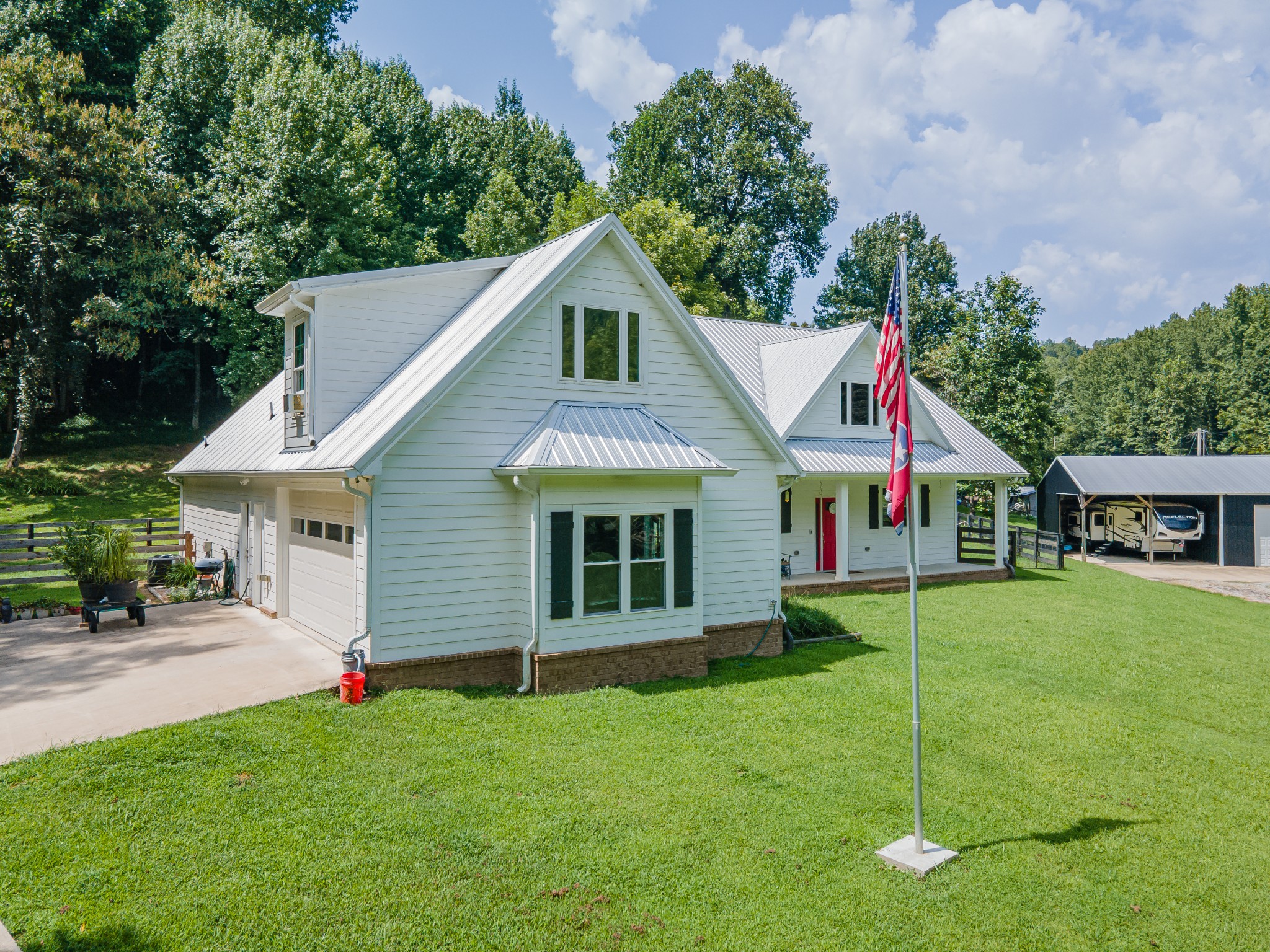 1049 Williams Hollow Rd