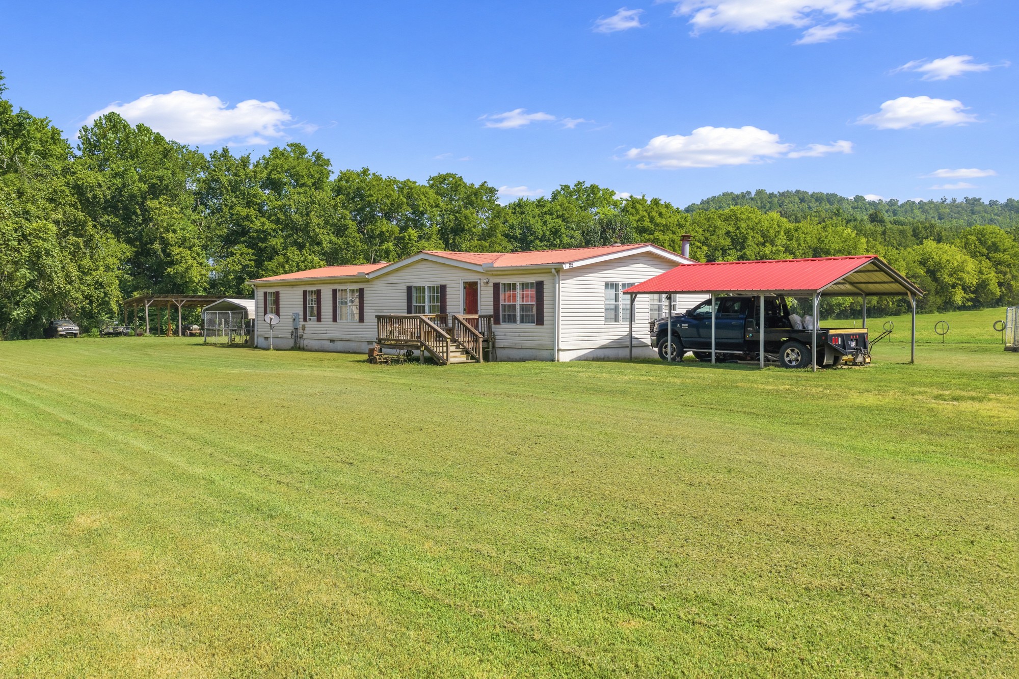 25 Cardinal Rd