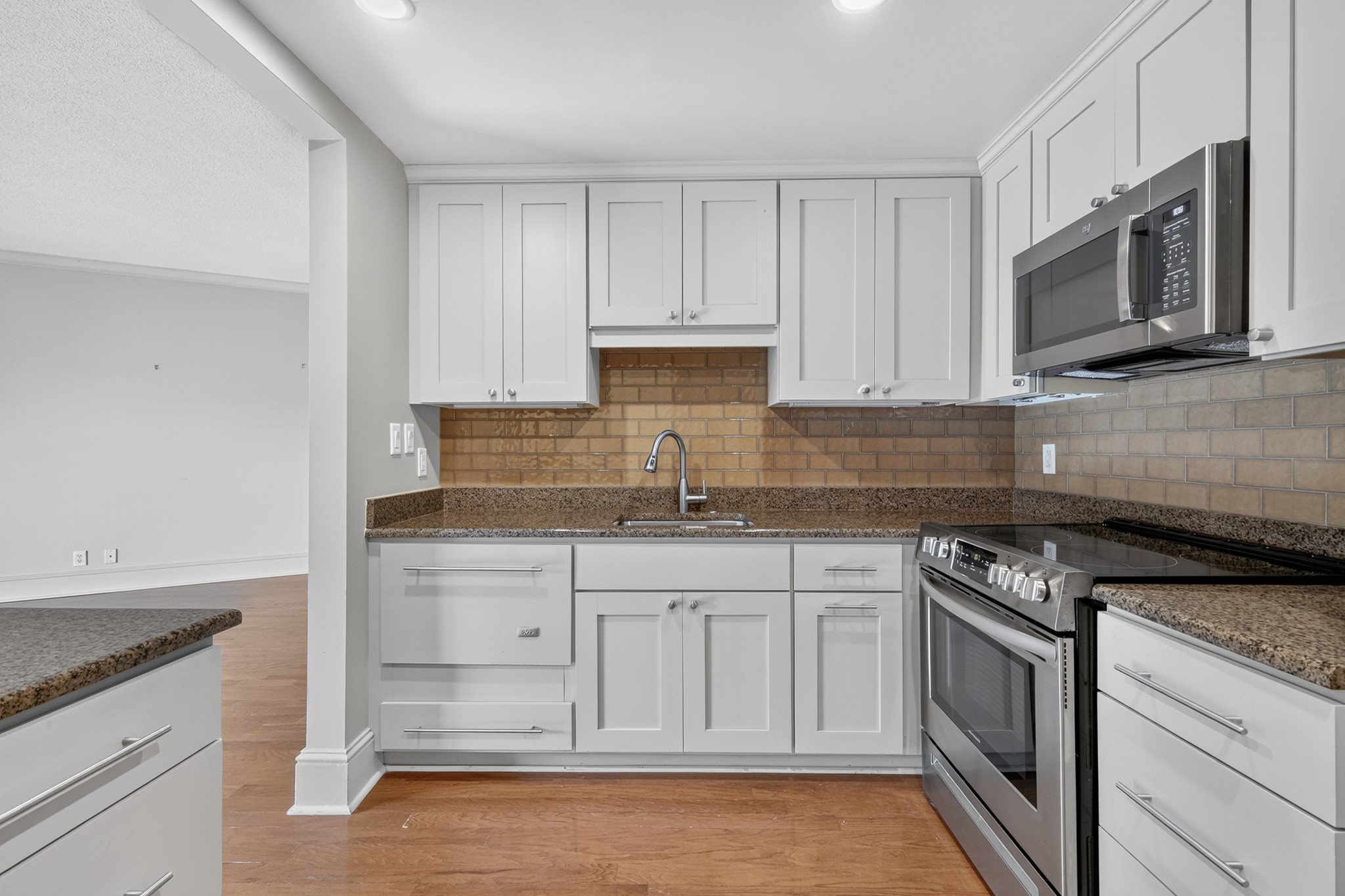 4215 Harding Pike