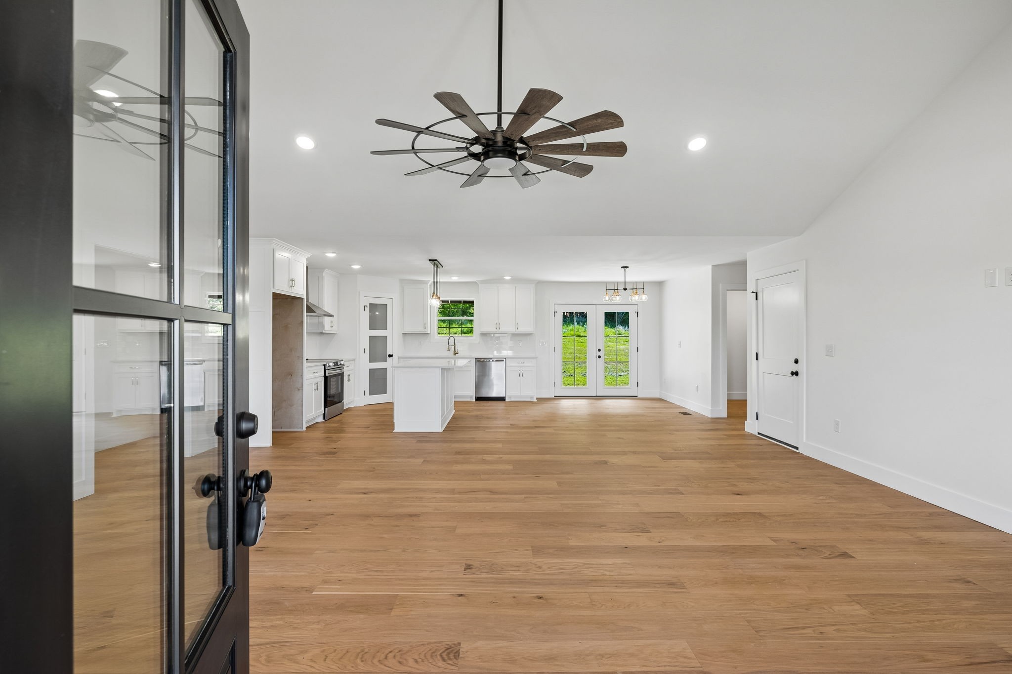 475 Bridle Path