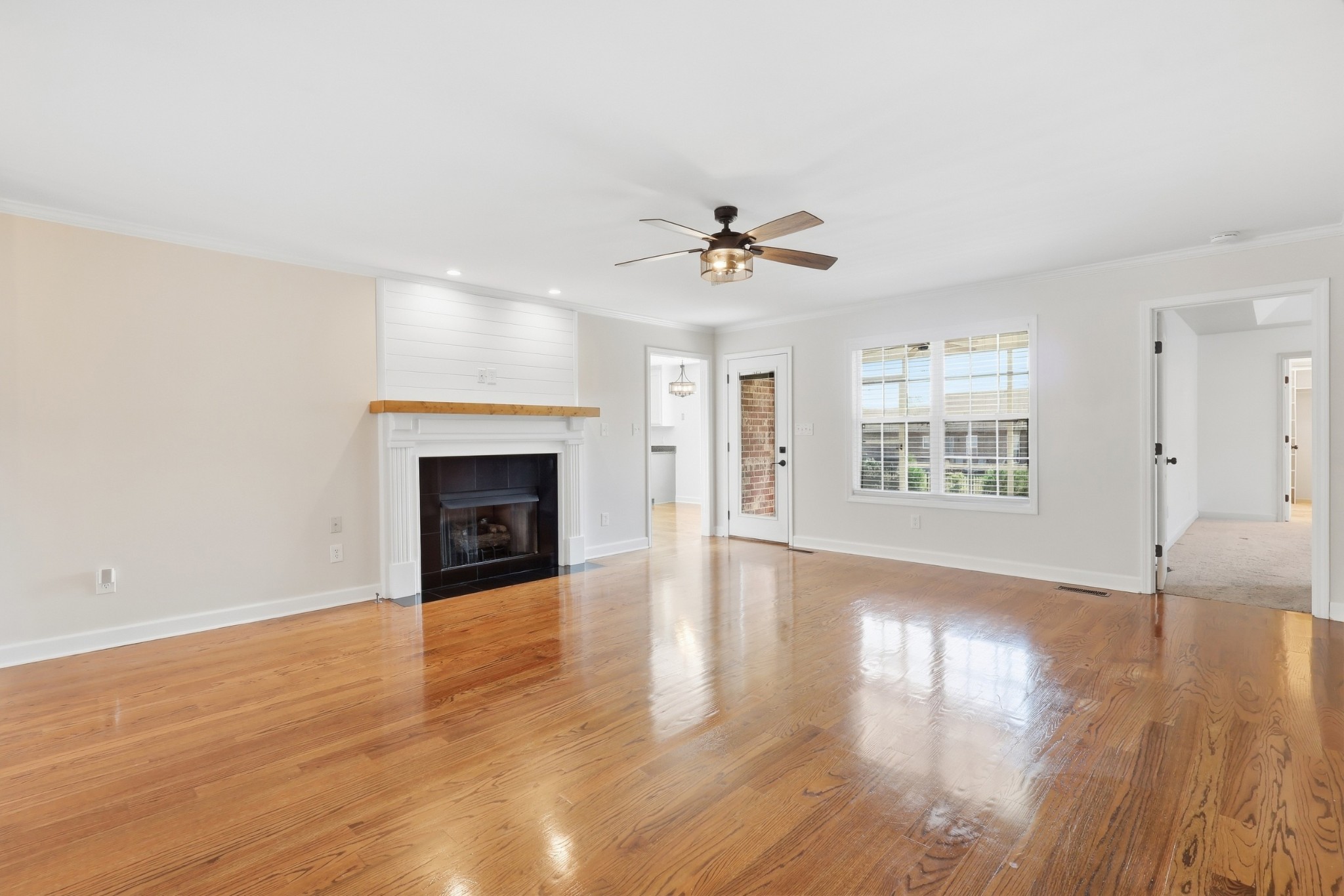 247 Walbrook Dr