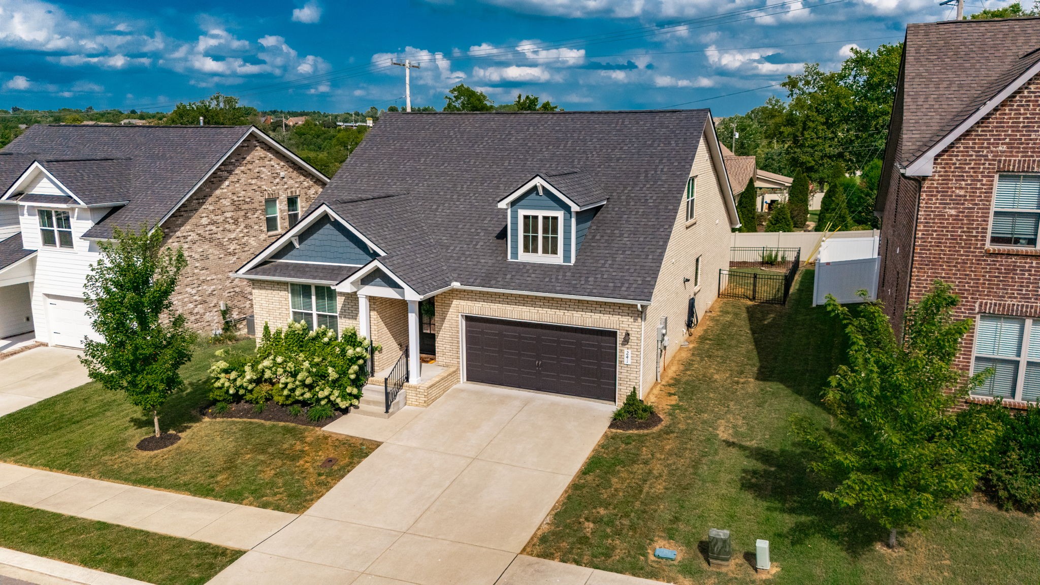 241 Griffin Ln