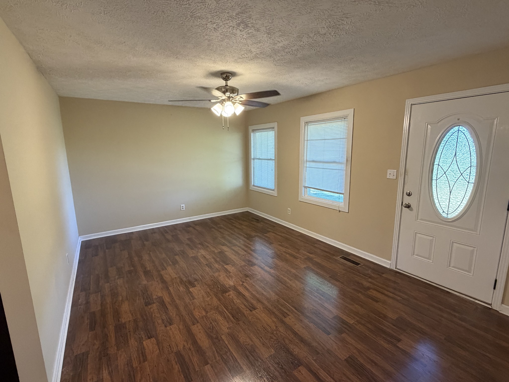 2128 Lambert Dr
