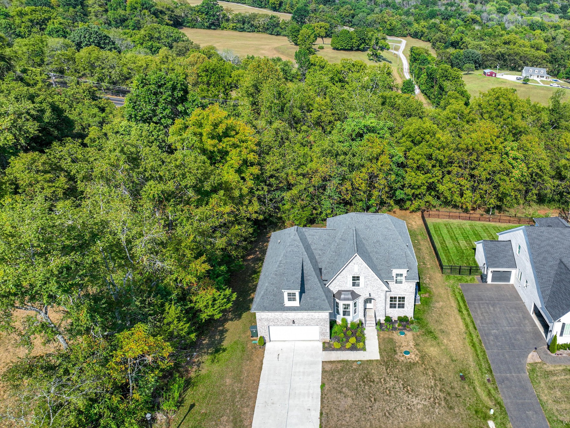 631 Silva Ln