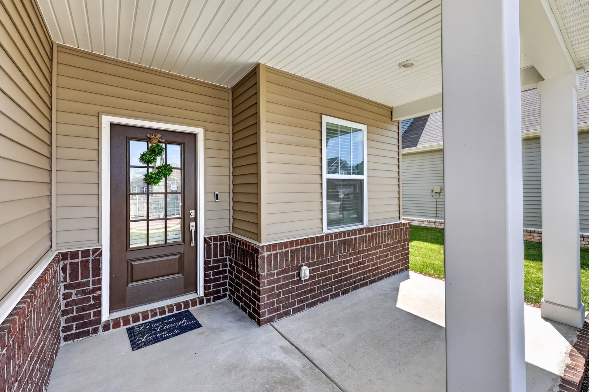 221 Casper Dr