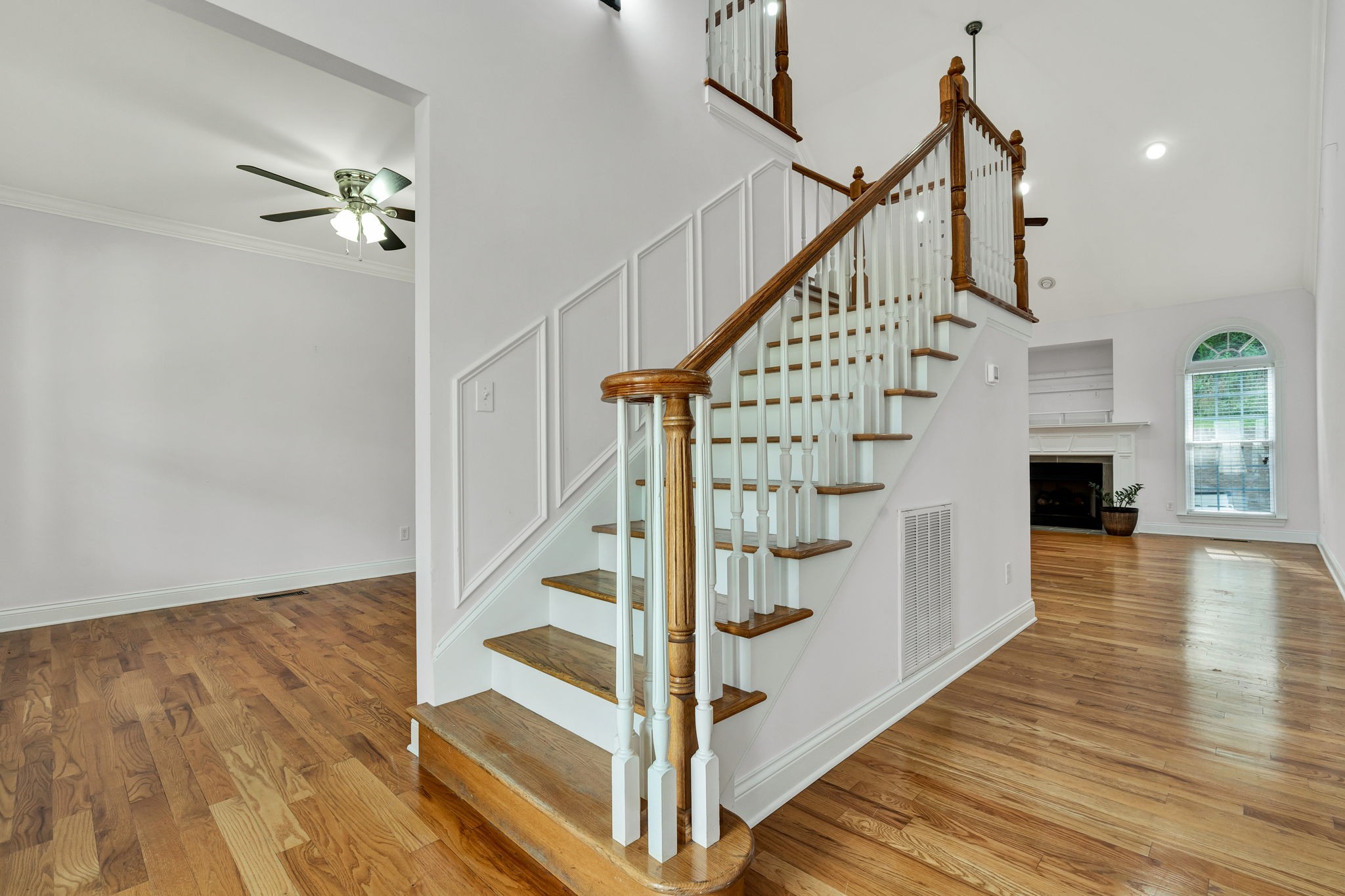 7321 Majestic Hill Dr