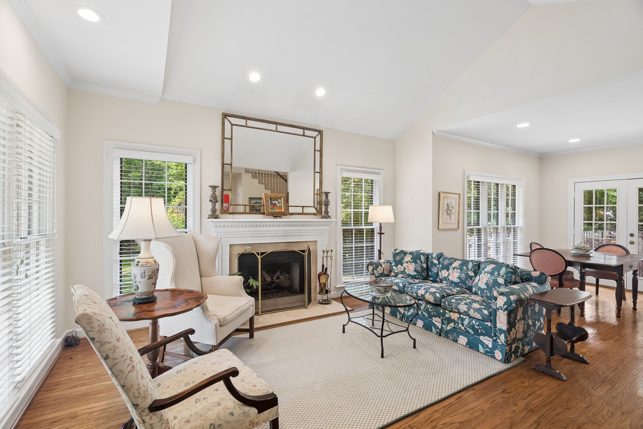 1922 Randolph Pl
