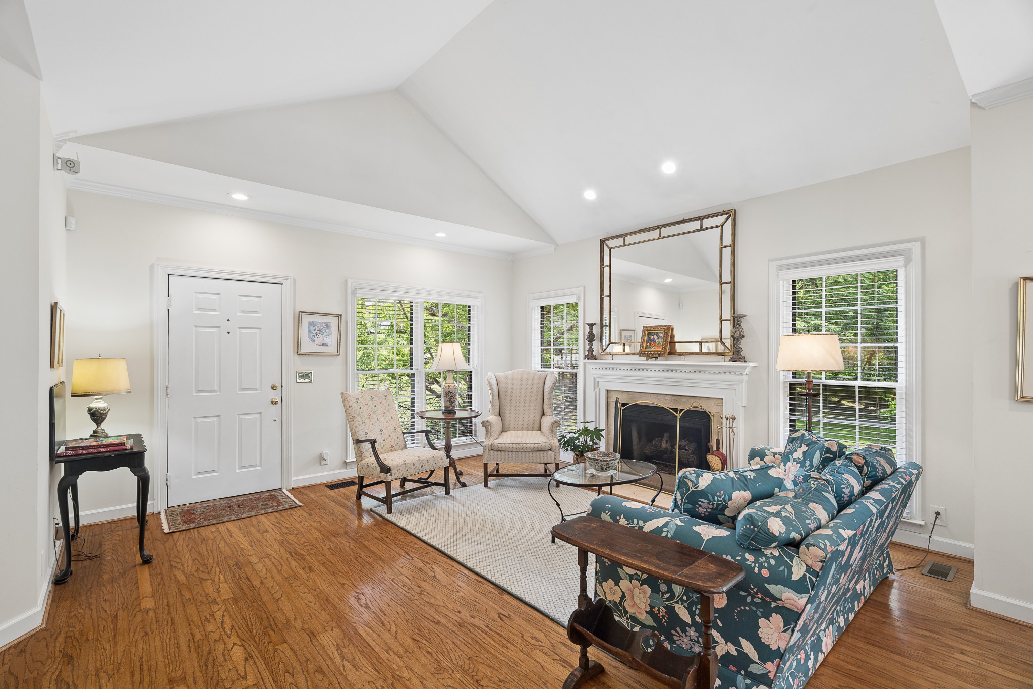1922 Randolph Pl