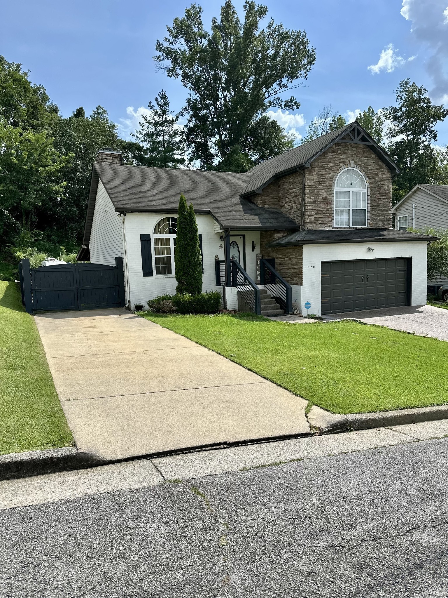 5190 Highlander Dr